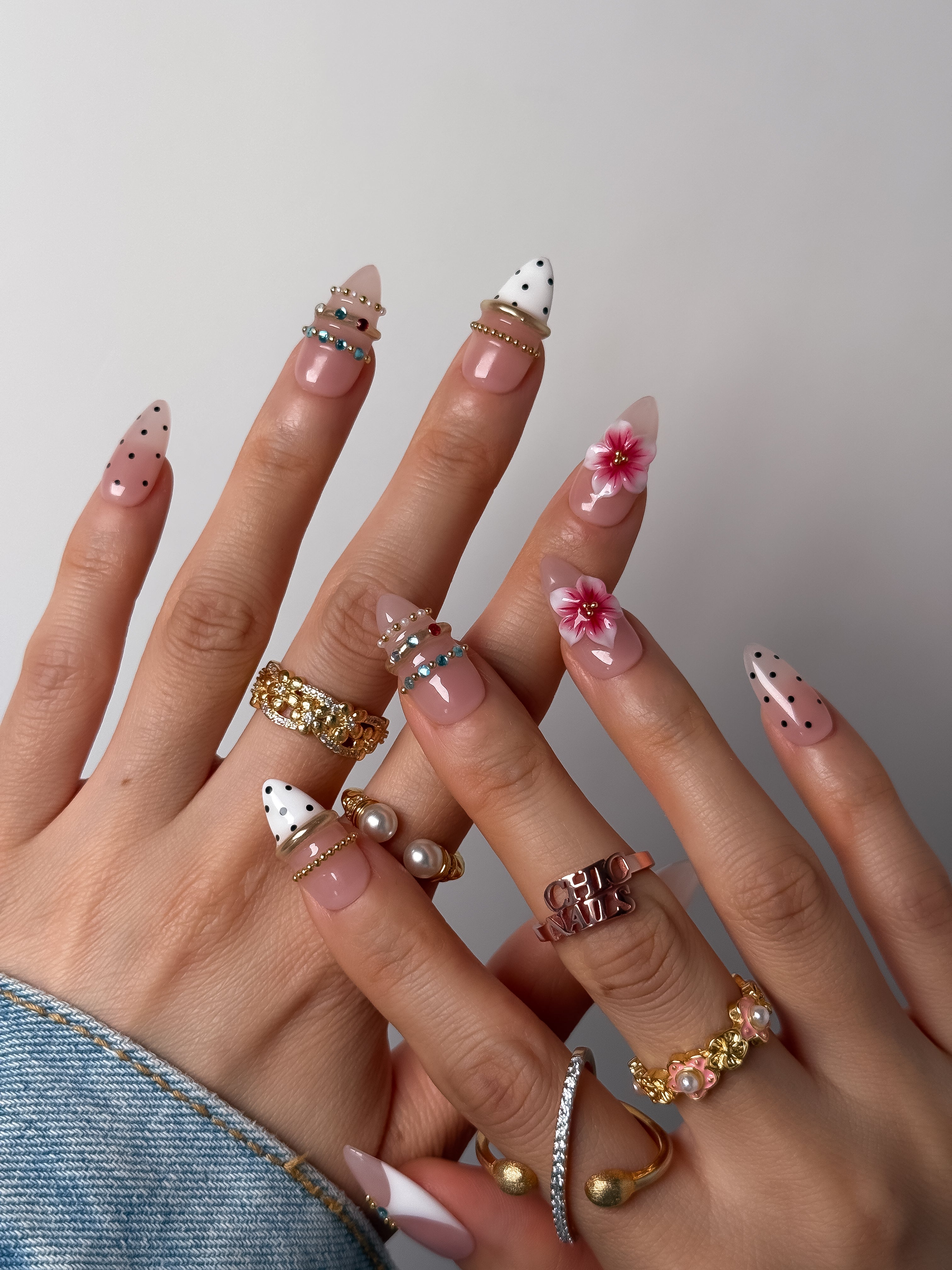 Medium Almond Pink & White Polka Dot Press-On Nails with 3D Flowers