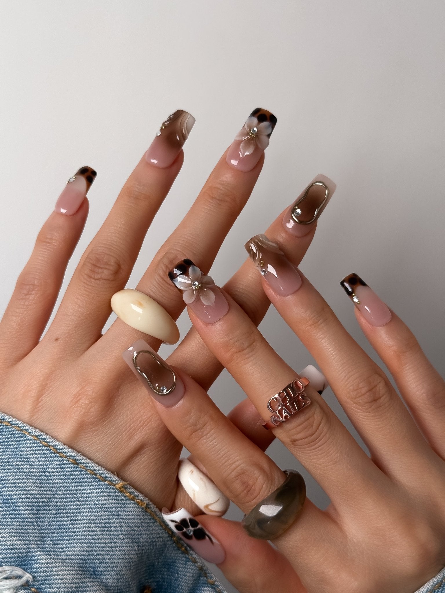 Handmade Brown Leopard Flower Press-On Nails – Medium Square