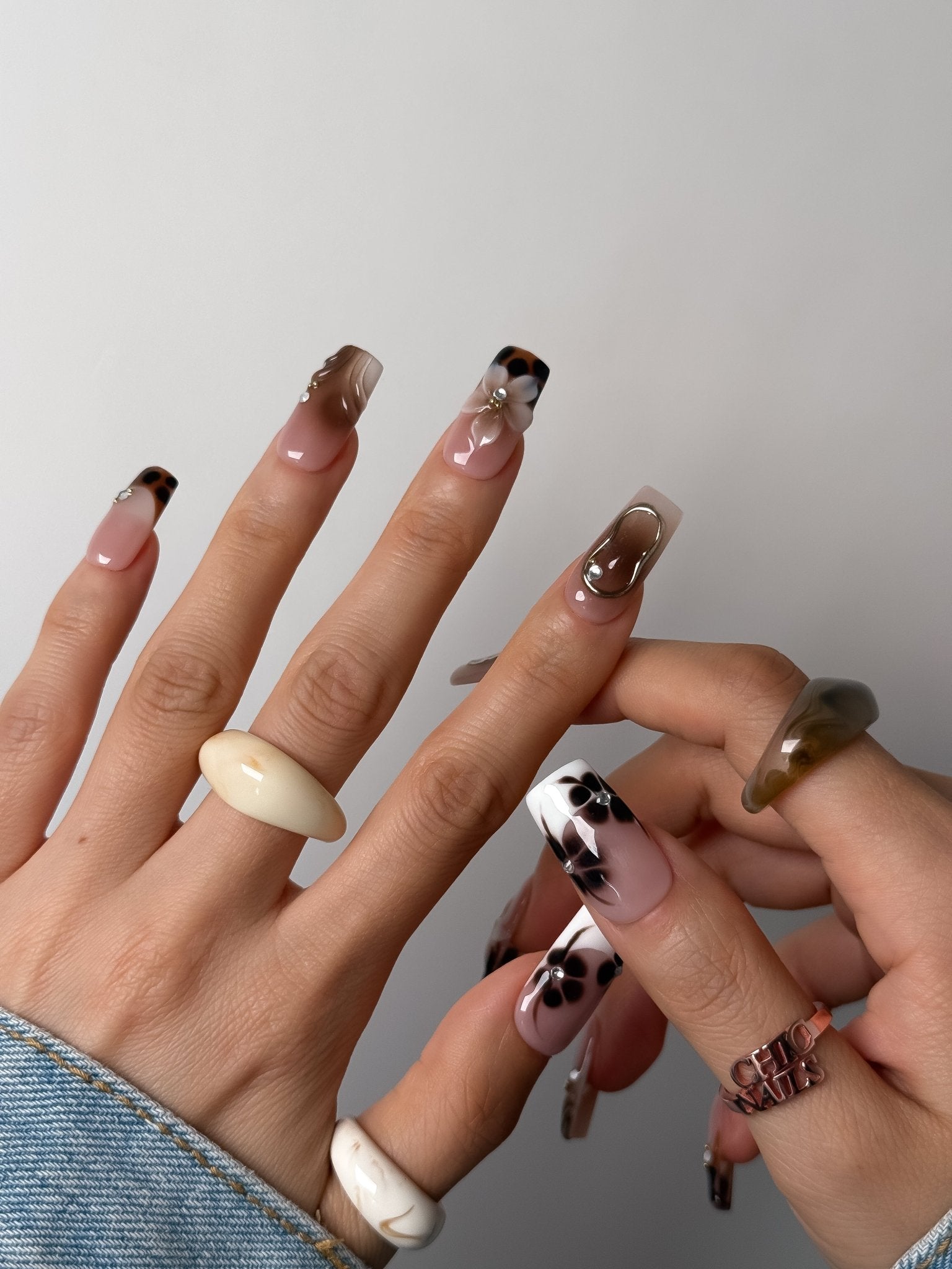 Handmade Brown Leopard Flower Press-On Nails – Medium Square