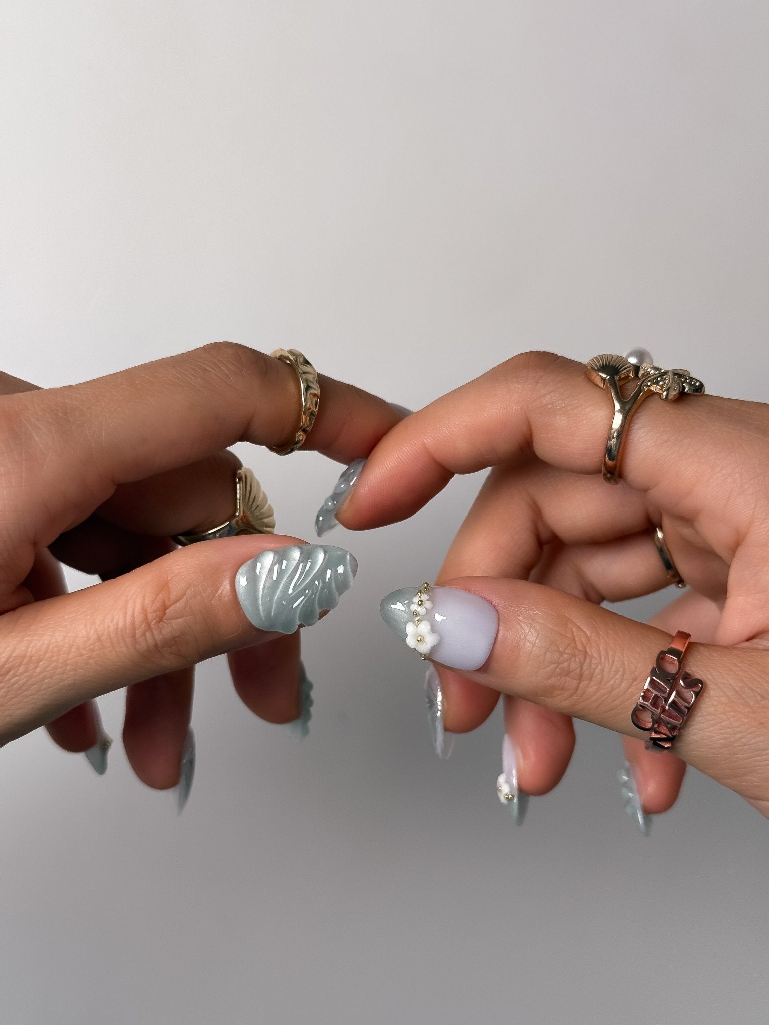 Handmade Sage Green Seashell Pearl Press-On Nails – Short Almond