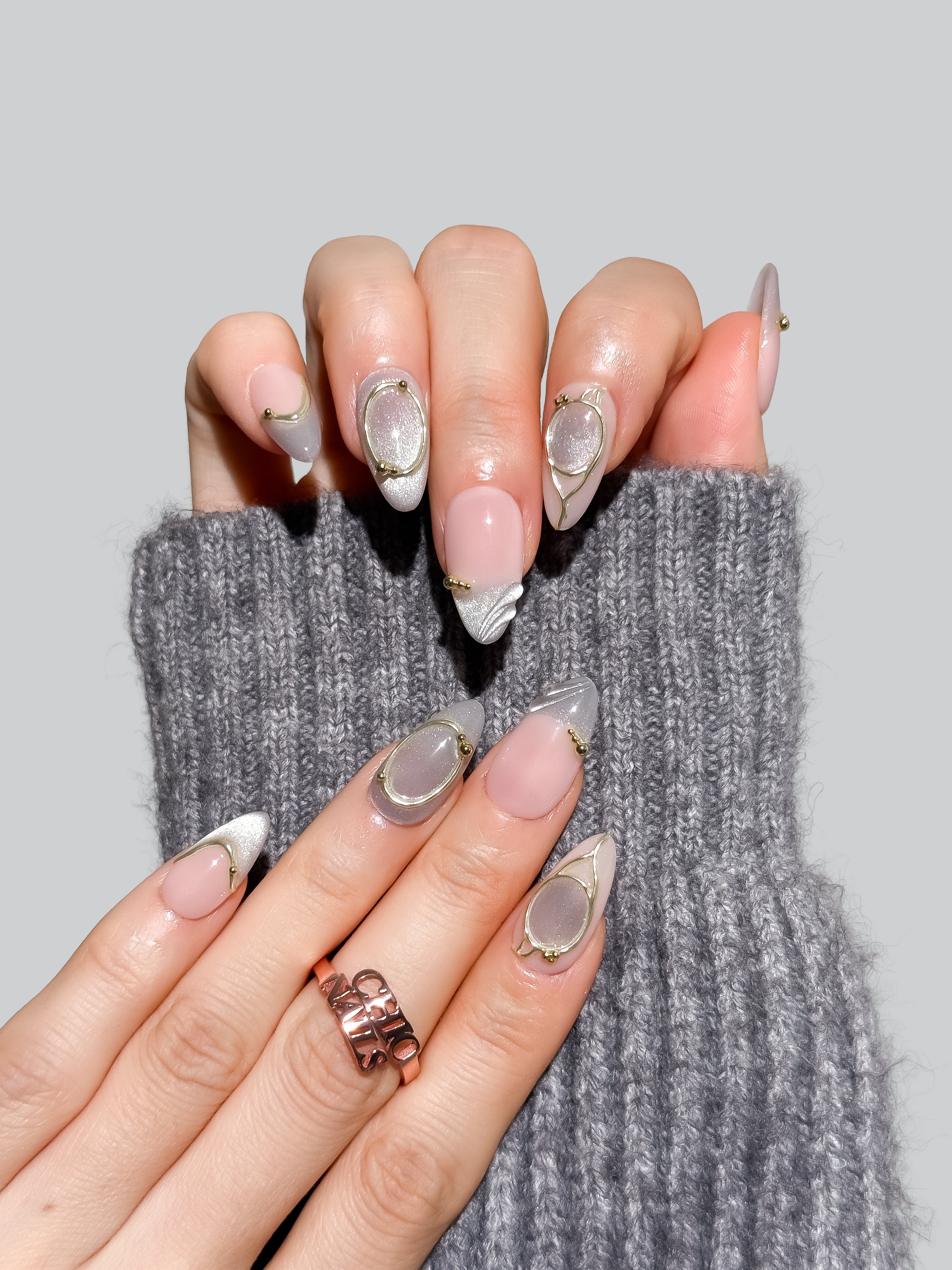 Grey Pearl French Press-On Nails | Short Almond