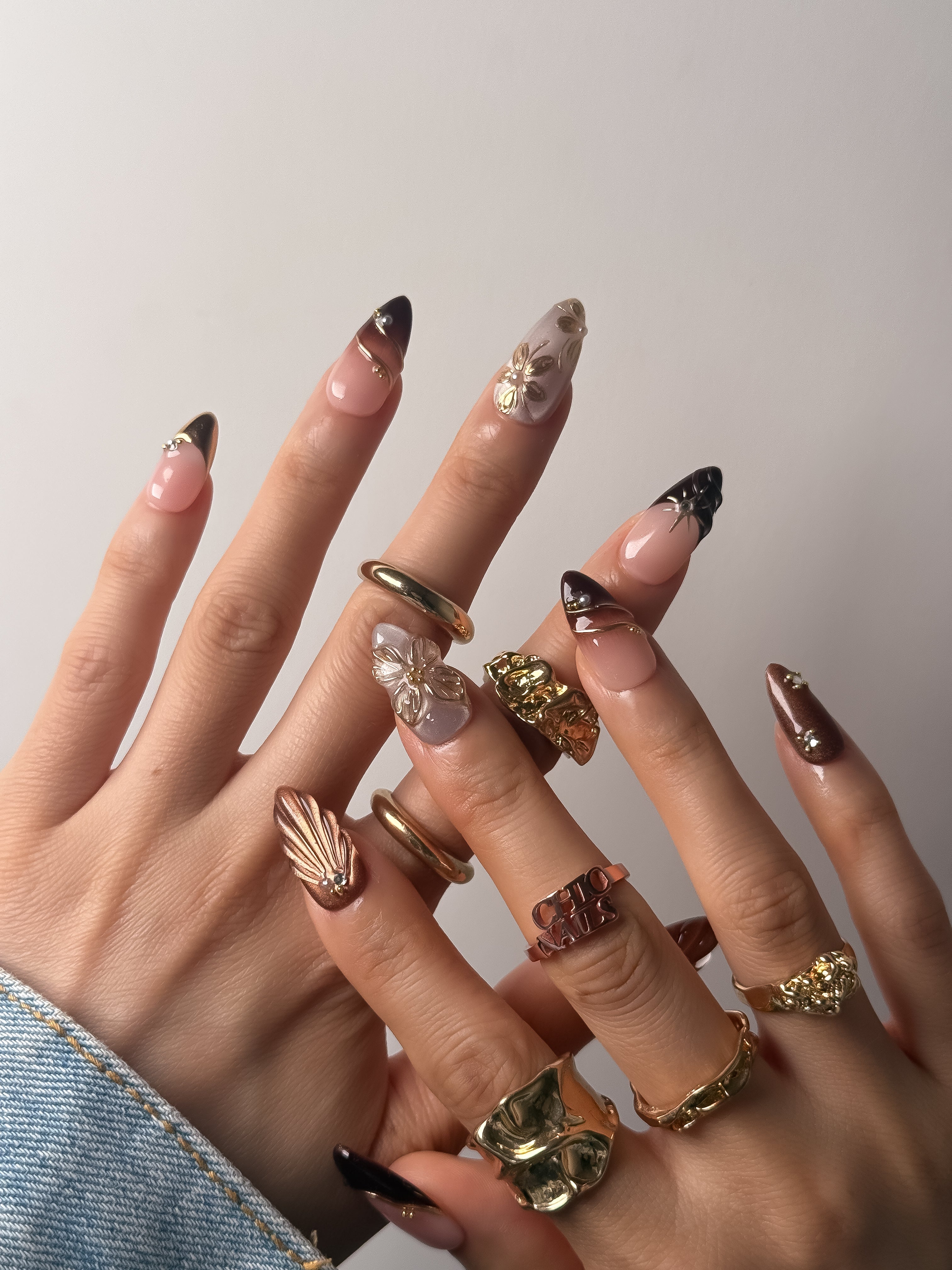 Handmade Brown Floral Gold Press-On Nails – Medium Almond
