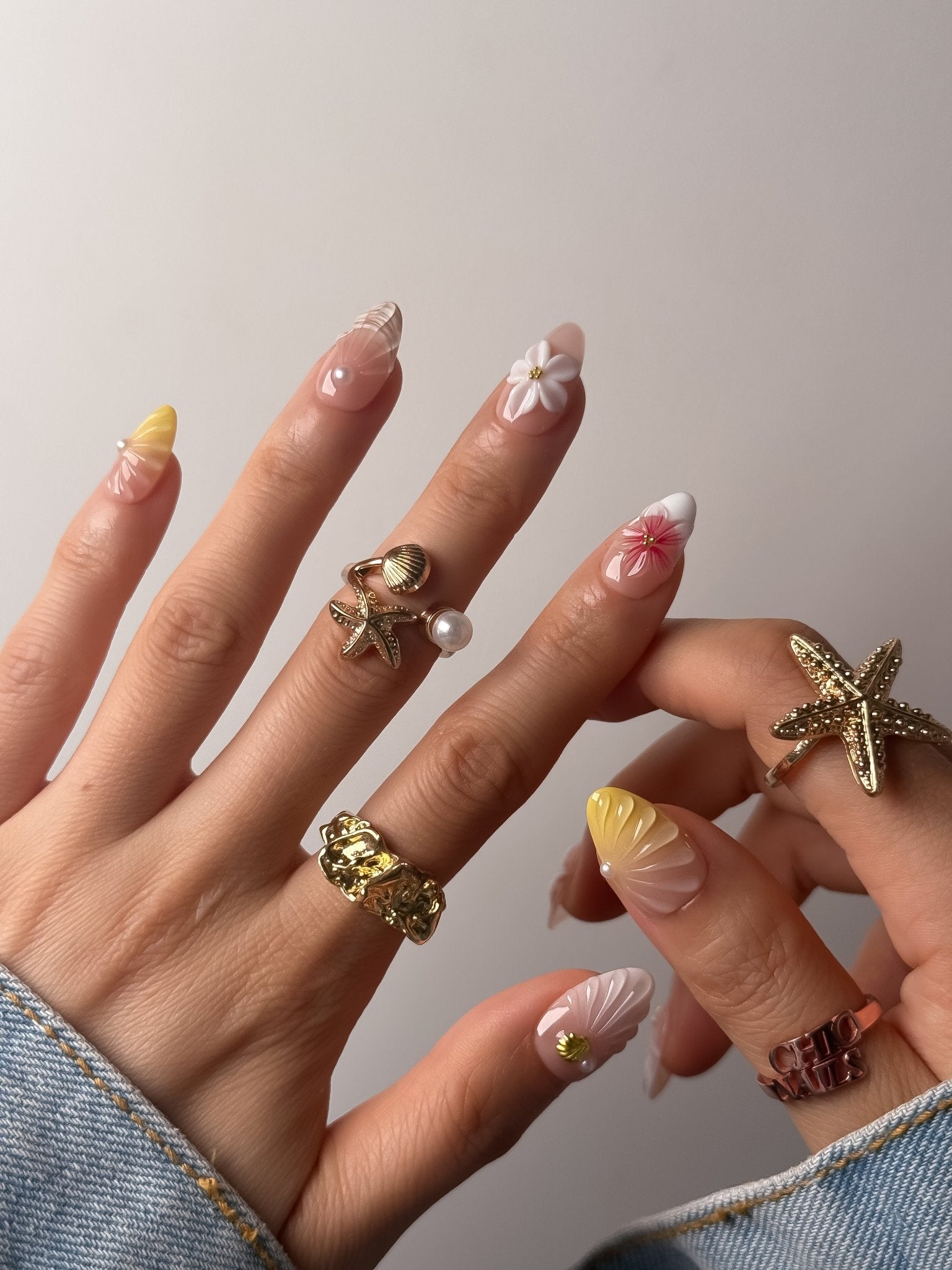 Handmade White & Pink Floral Press-On Nails – Short Almond