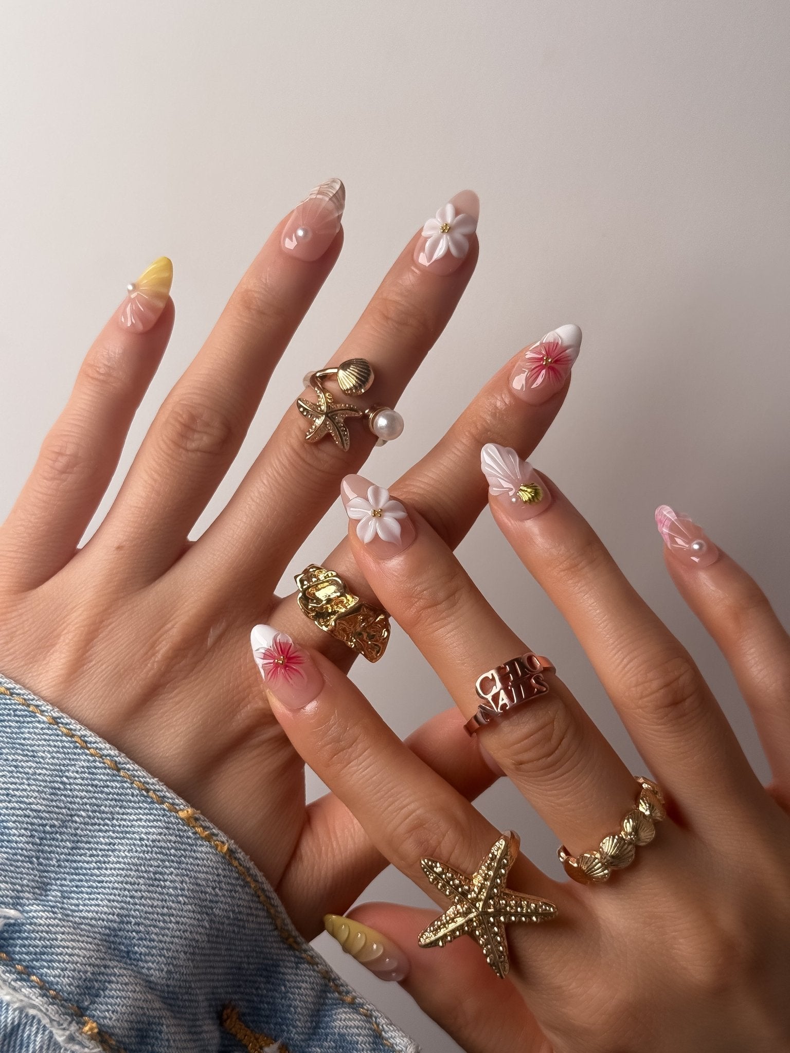 Handmade White & Pink Floral Press-On Nails – Short Almond