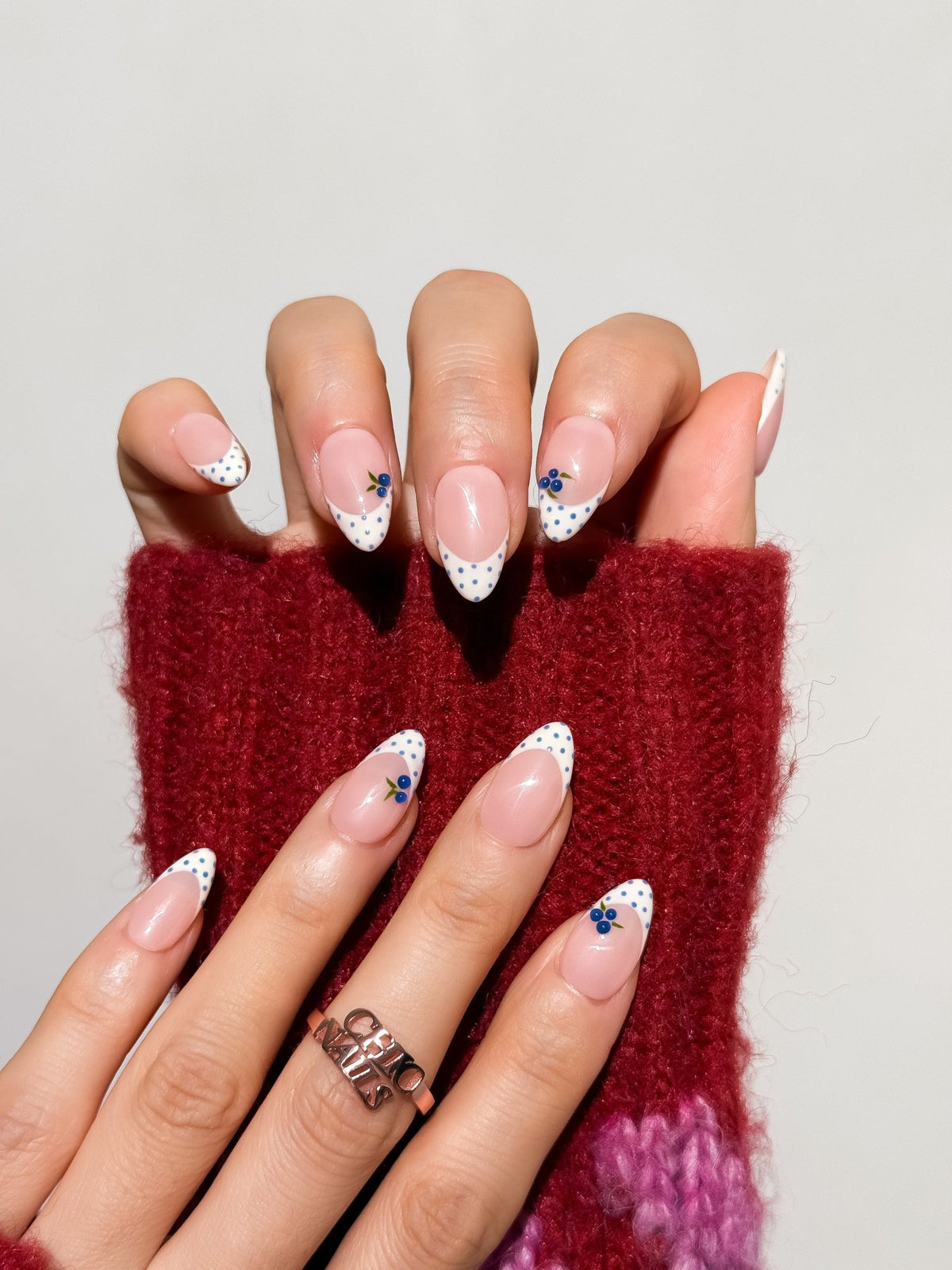 Blueberry Picnic Short Almond Press On Nails