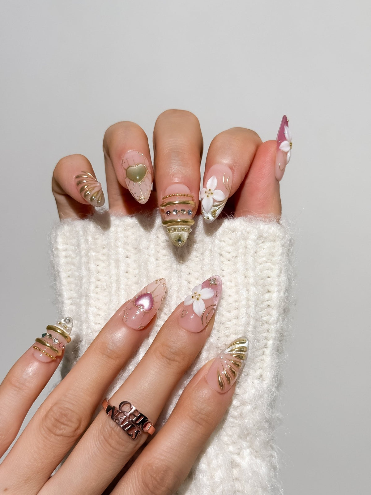 Golden Amour Medium Almond Press On Nails