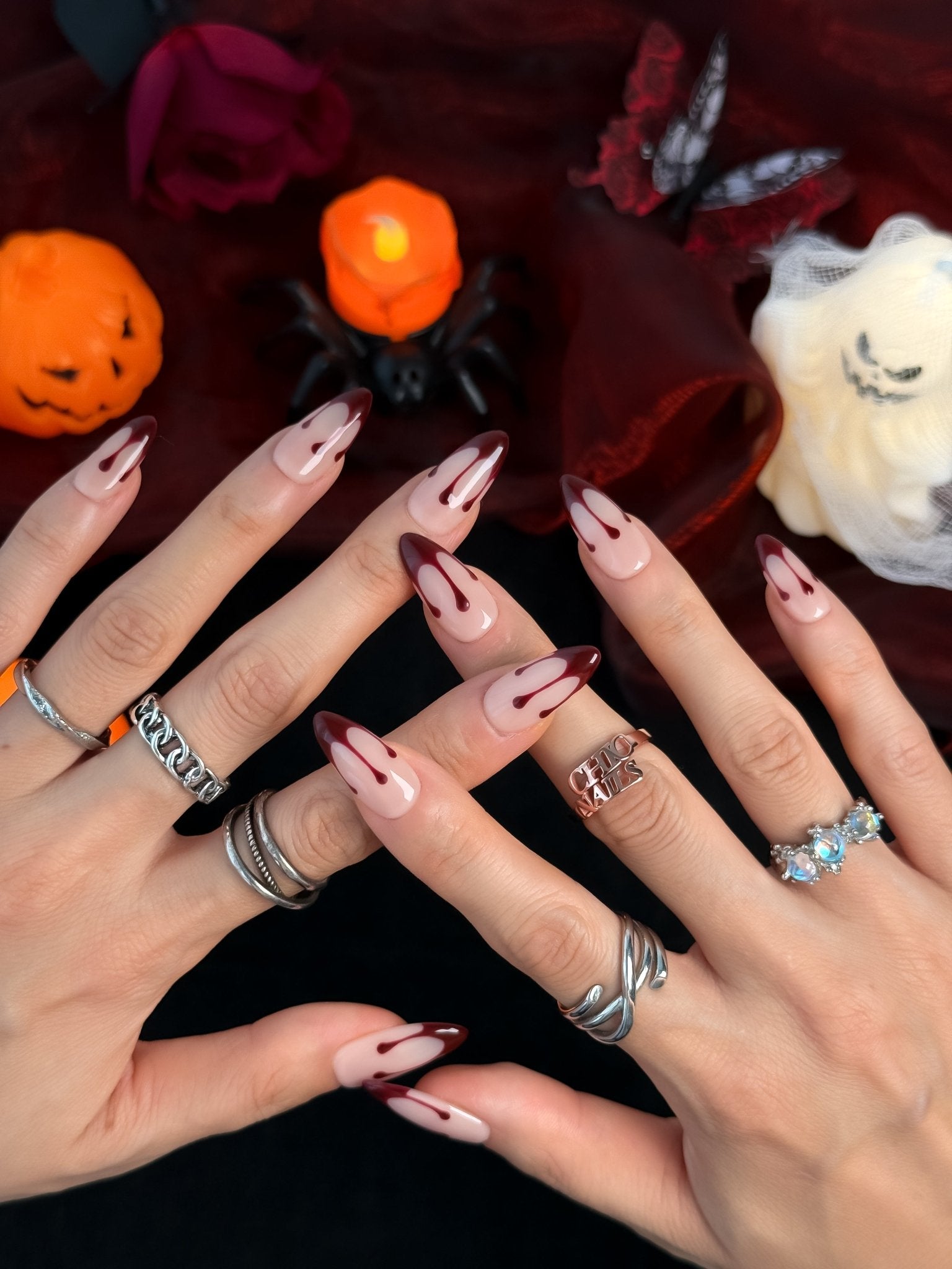 Crimson Drip Red & Silver Press On Nails – Medium Almond