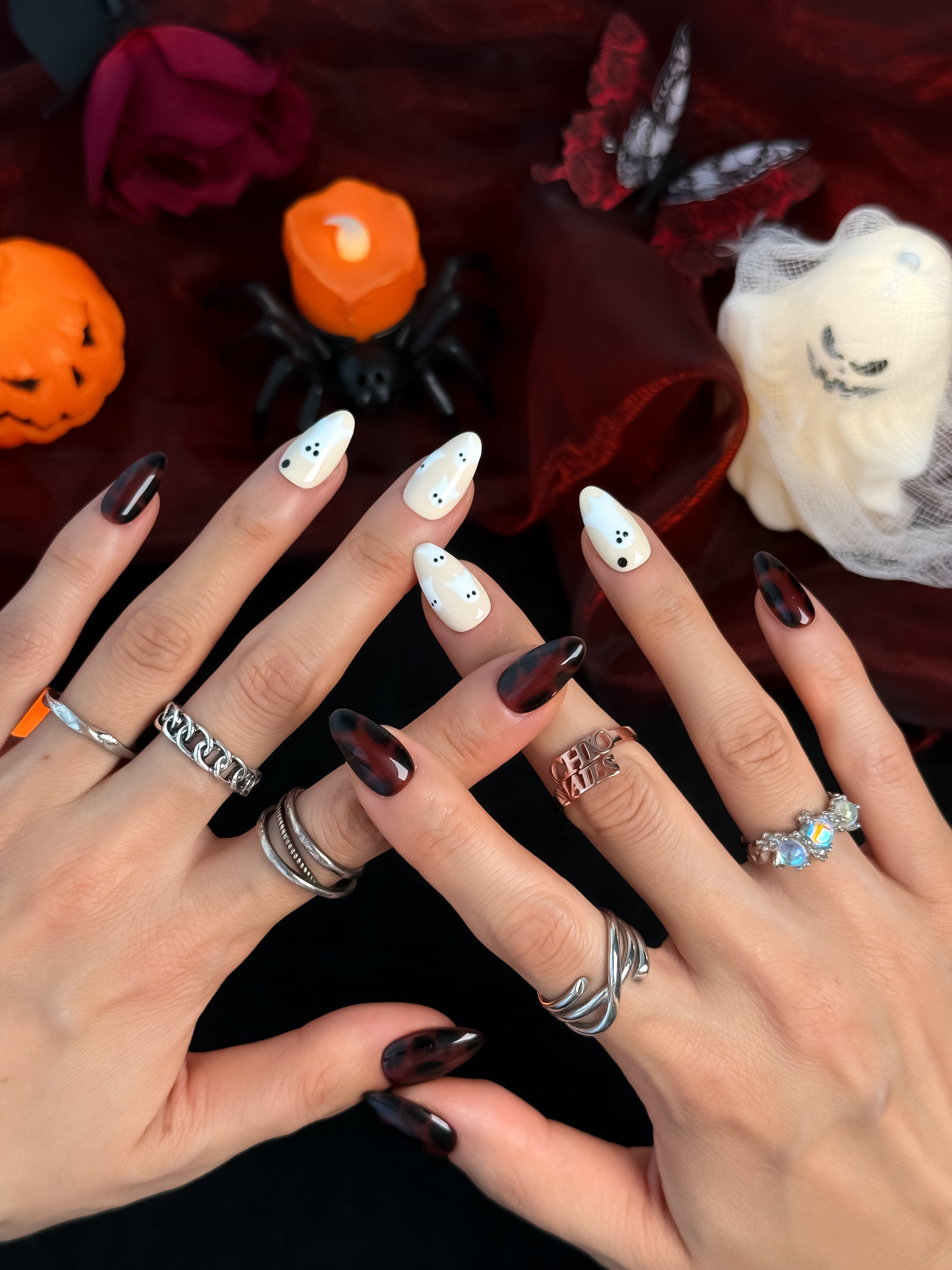 Velvet Boo Short Almond Press On Nails