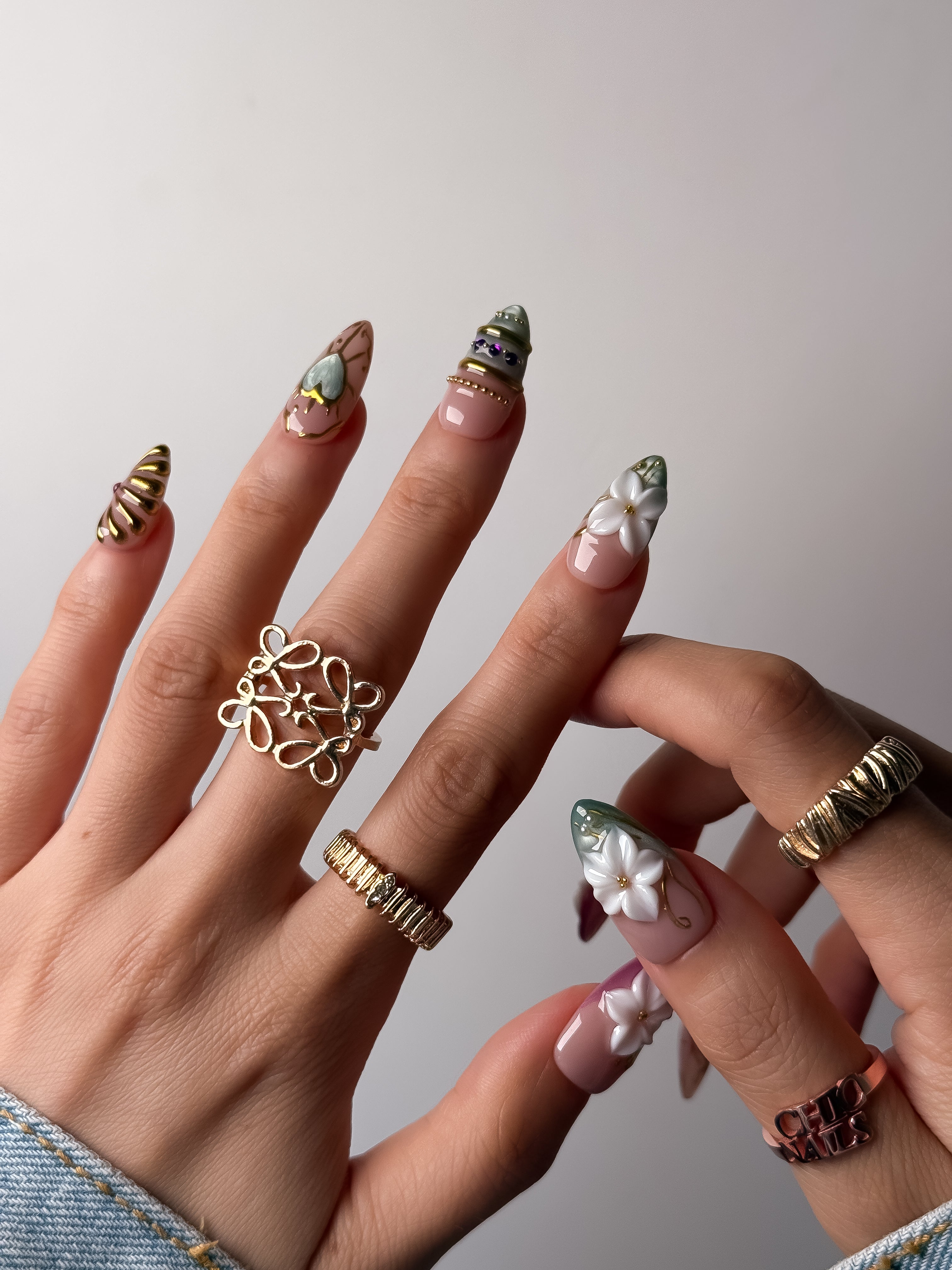 Handmade Sage Green Blossom Press On Nails – Medium Almond
