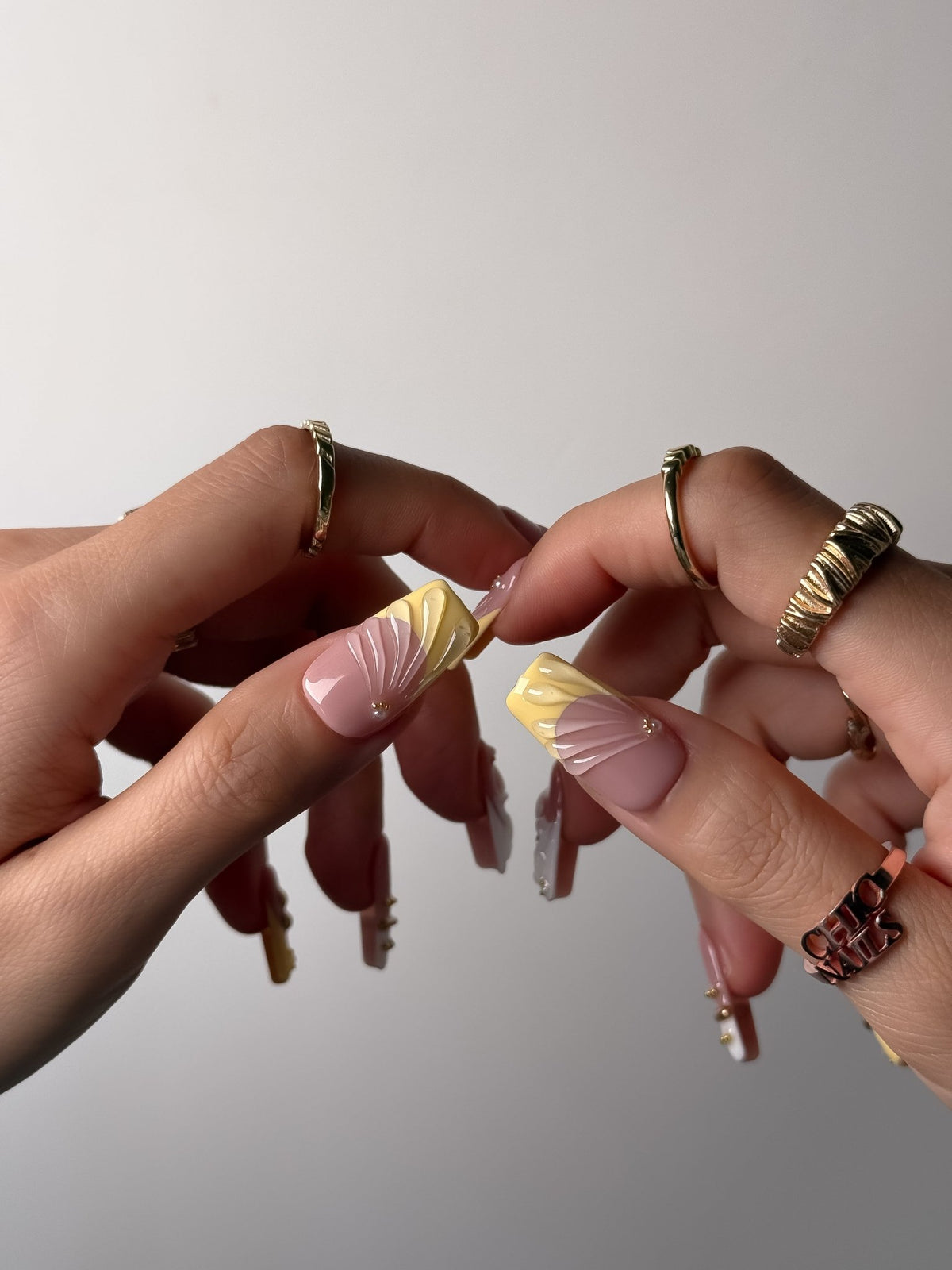 Handmade Butter Yellow Blossom Press On Nails – Medium Square