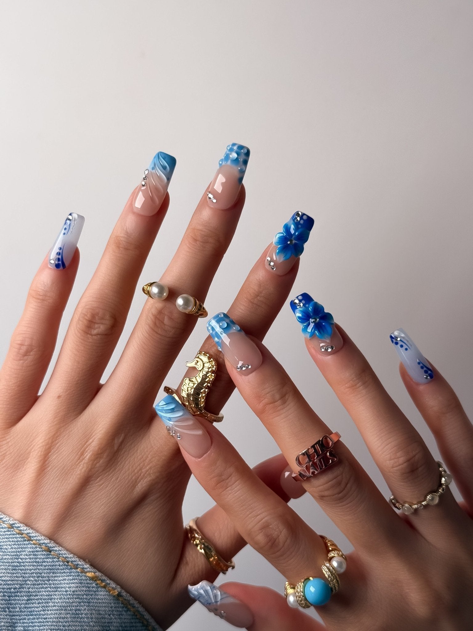 Handmade Ocean Blue Floral Press-On Nails – Medium Square