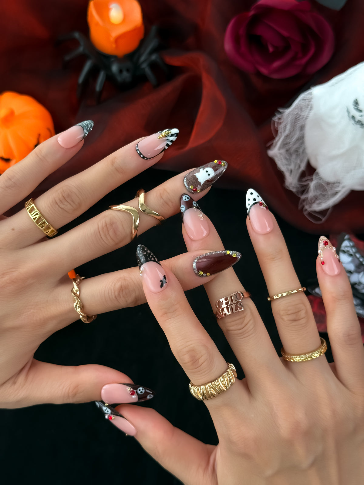 Ghostlight Medium Almond Press On Nails
