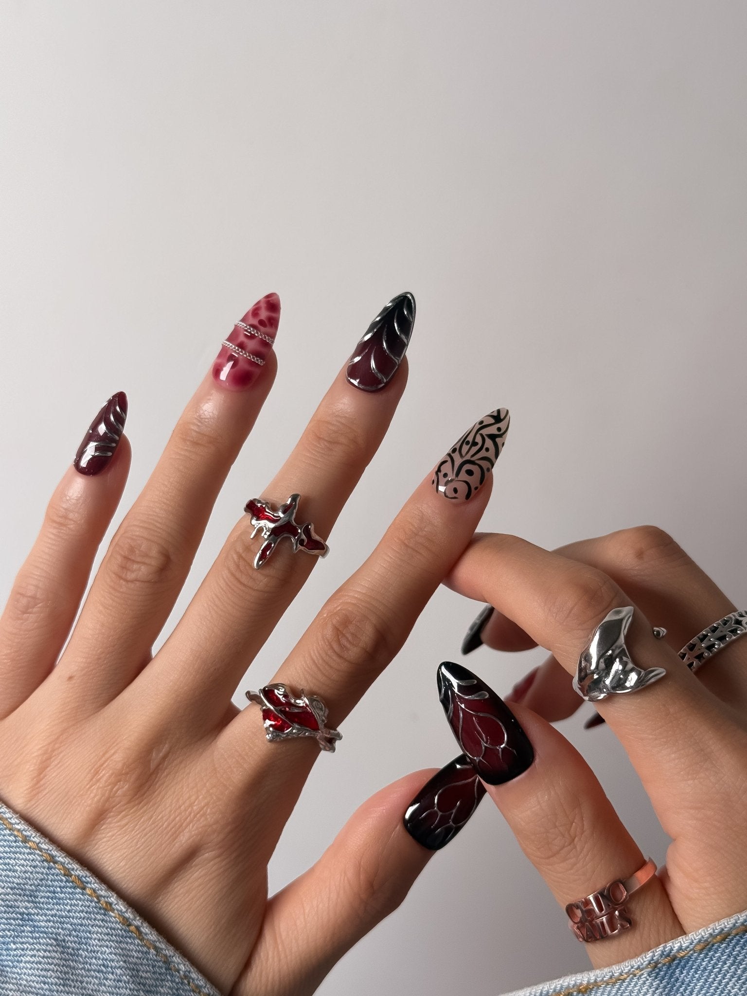 Burgundy Marble & Black Abstract Press On Nails Handmade Reusable Fake Nails Medium Almond