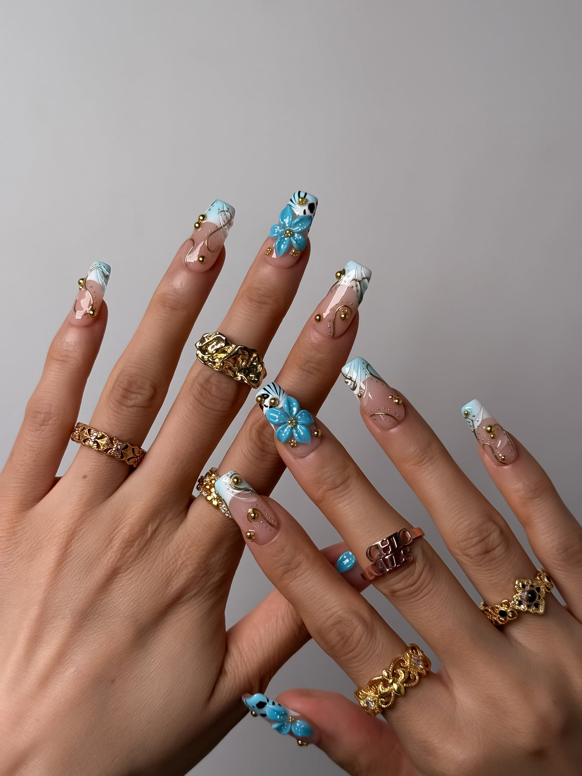 Azure Atelier Medium Square Press On Nails