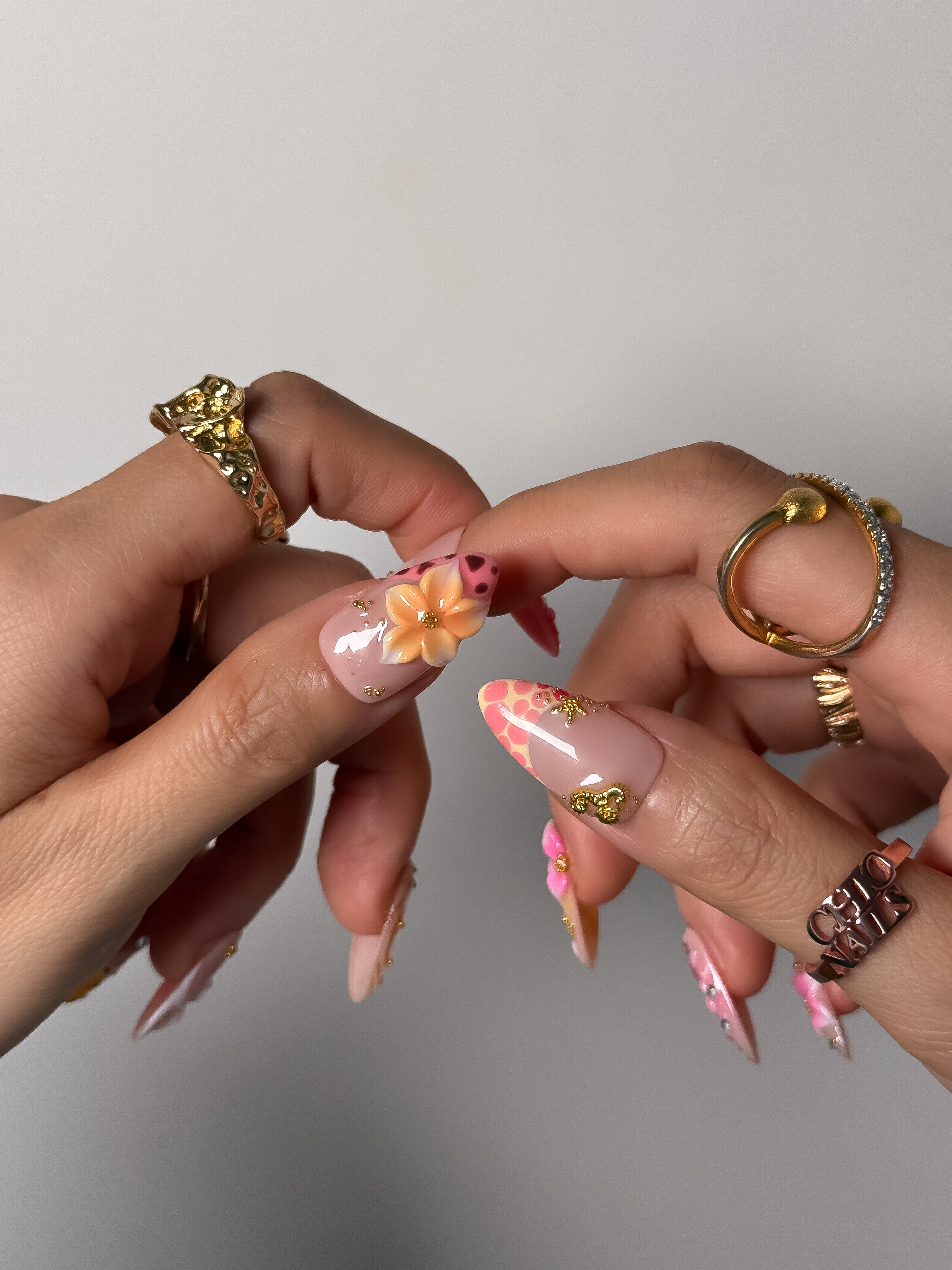 Handmade Pink Floral Bow Press On Nails, 3D Gold Chrome Elegant Nails, Medium Almond