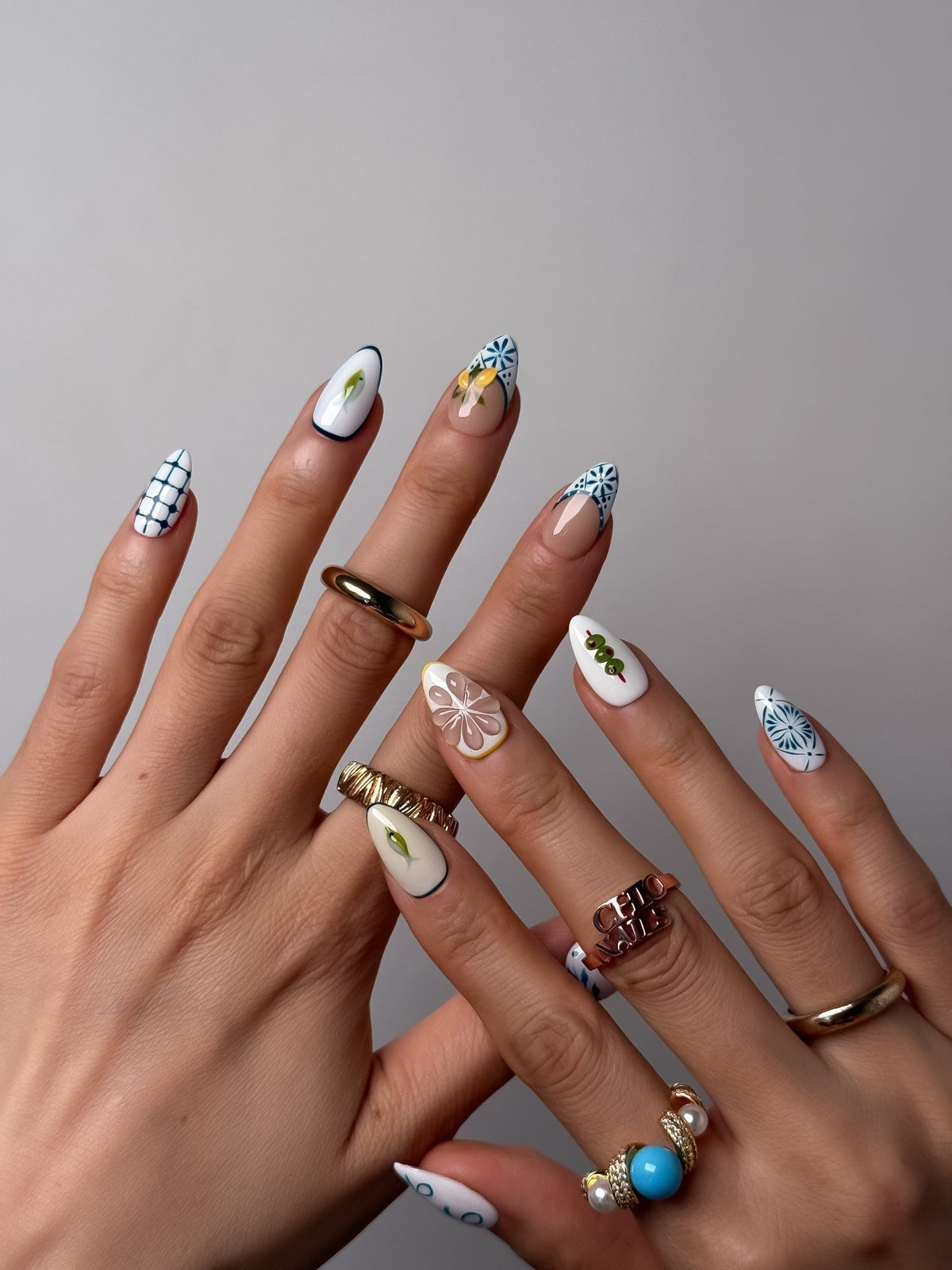 Mediterranean Picnic Short Almond Press On Nails