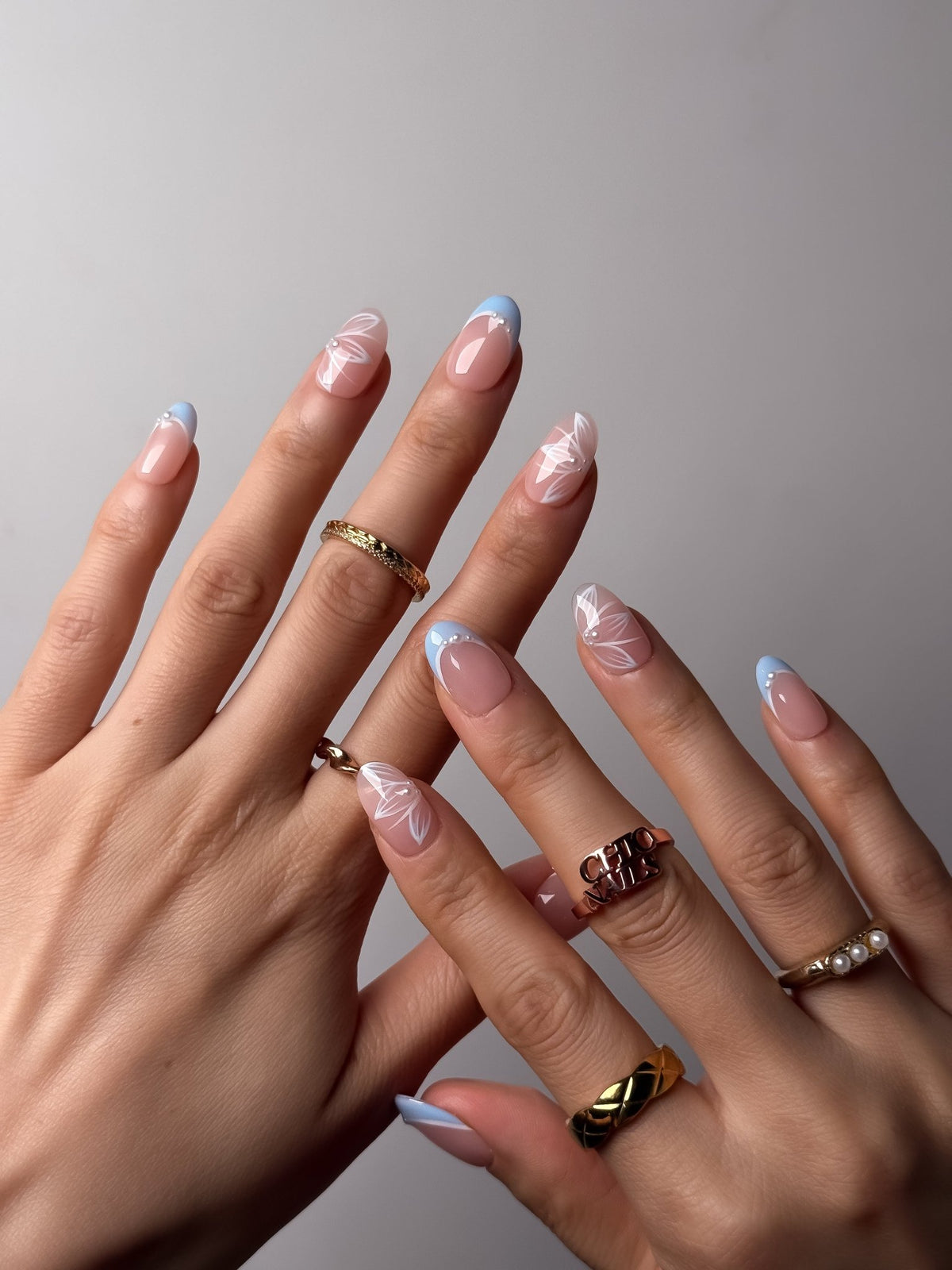 Blue Veil Short Oval Press On Nails
