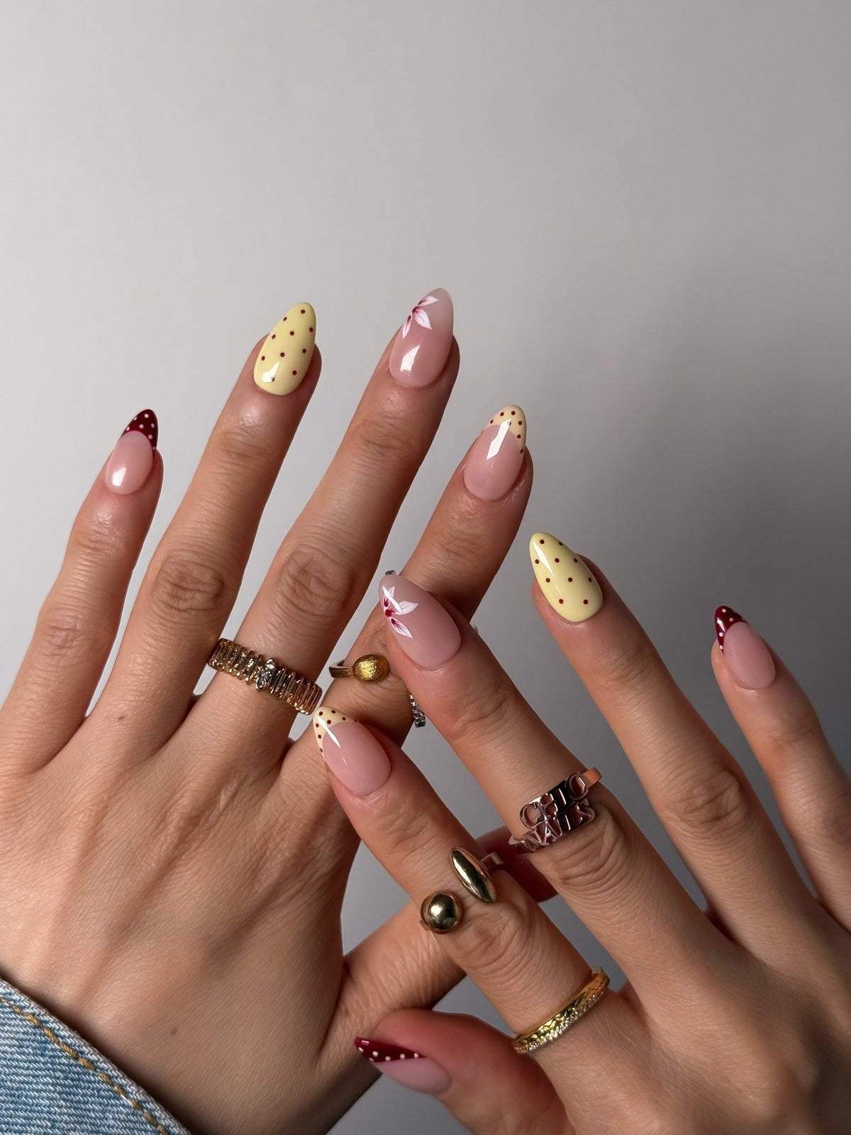 Burgundy Yellow Polka Dot Bow Press On Nails Short Almond