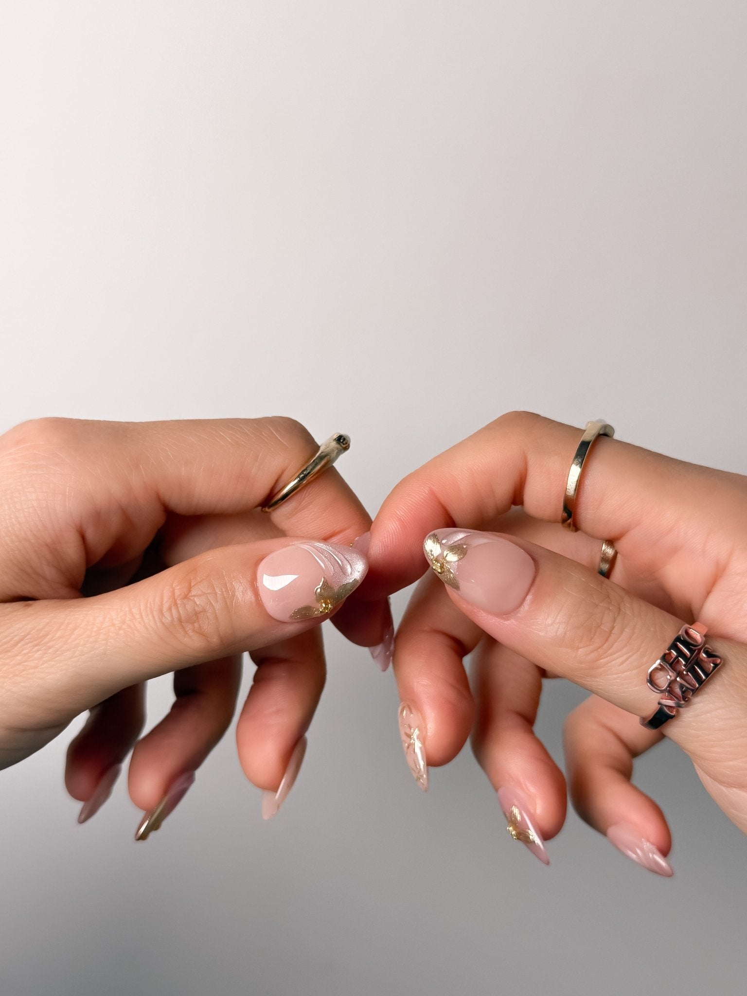 Gold Floral Almond Press-On Nails