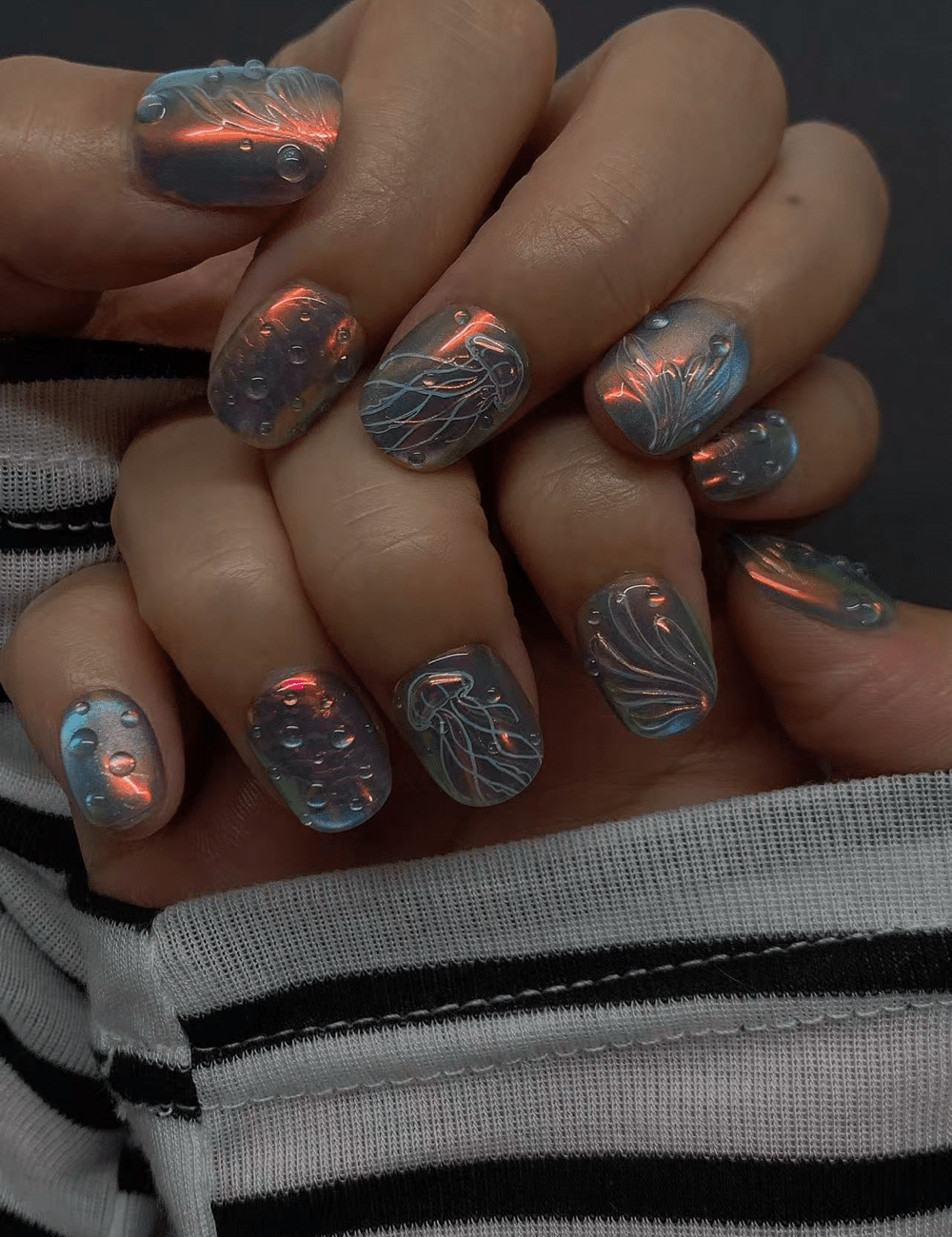 Holographic Waterdrop Press-On Nails – Extra Short Oval | Iridescent & Reusable