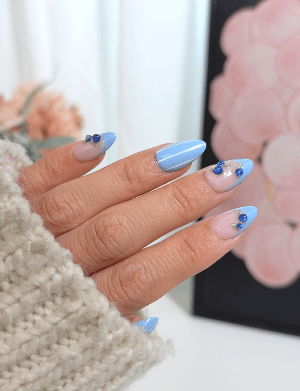 Short Nude & Blue Rhinestone Press-On Nails – Two-Tone Almond Designawa