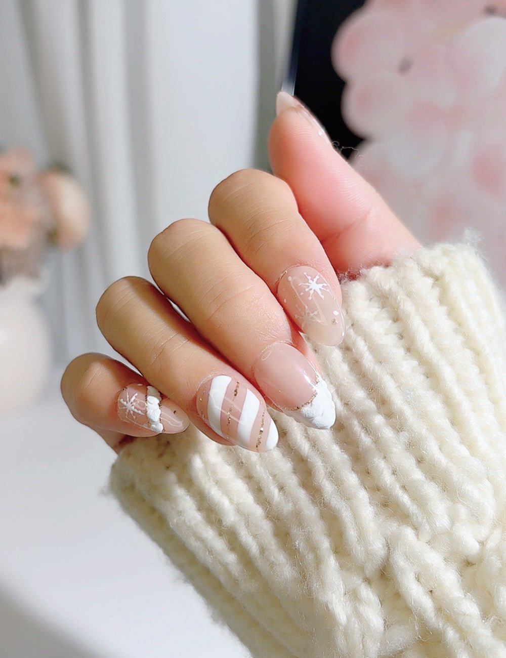 Handmade Press On Nails Winter Snowflake White Design Reusable Fake Nails CHICNAILS