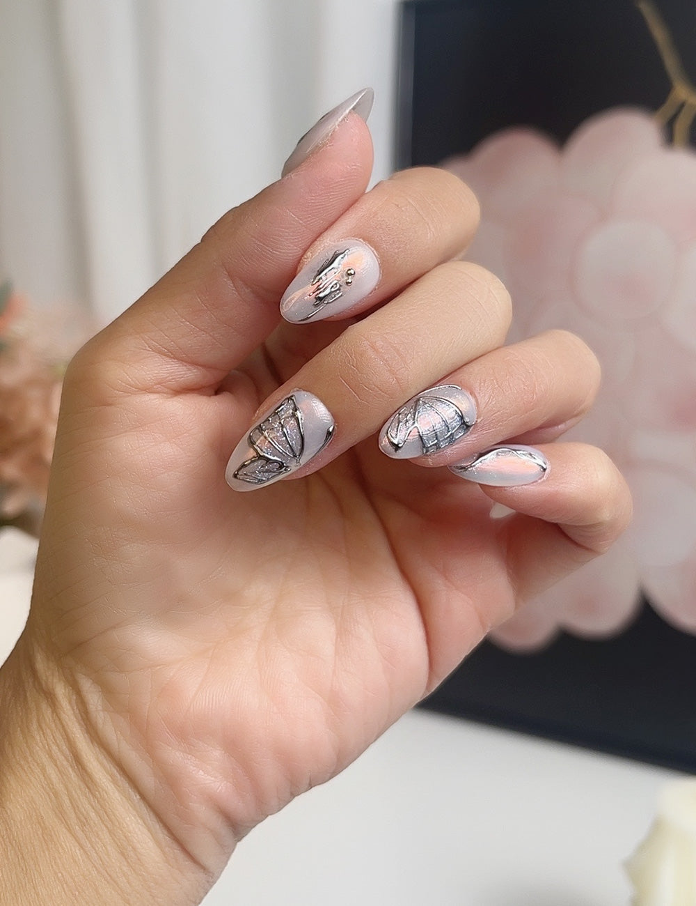 Metallic Butterfly – 3D Chrome Press-On Nails