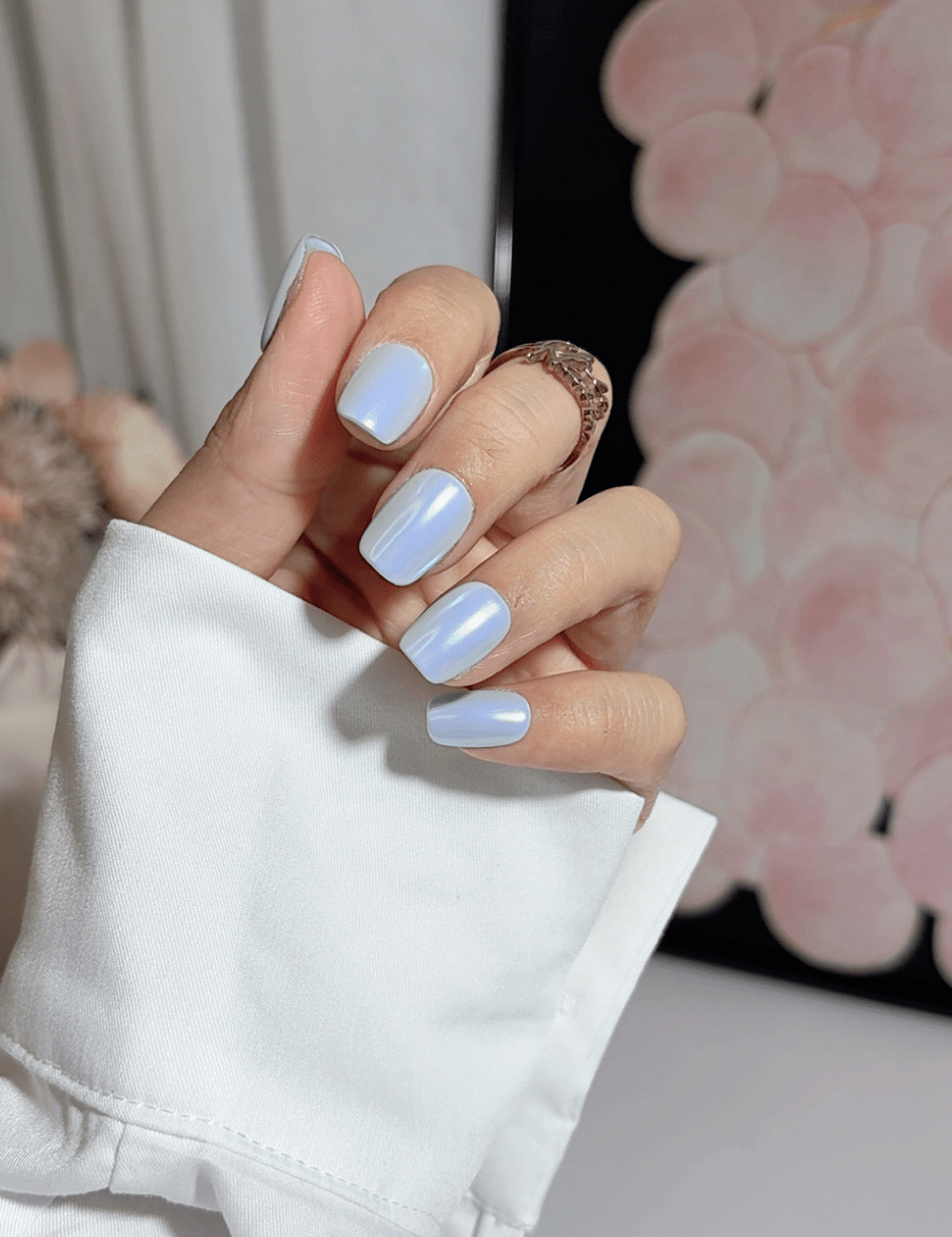 Icy Pearl Chrome Press On Nails