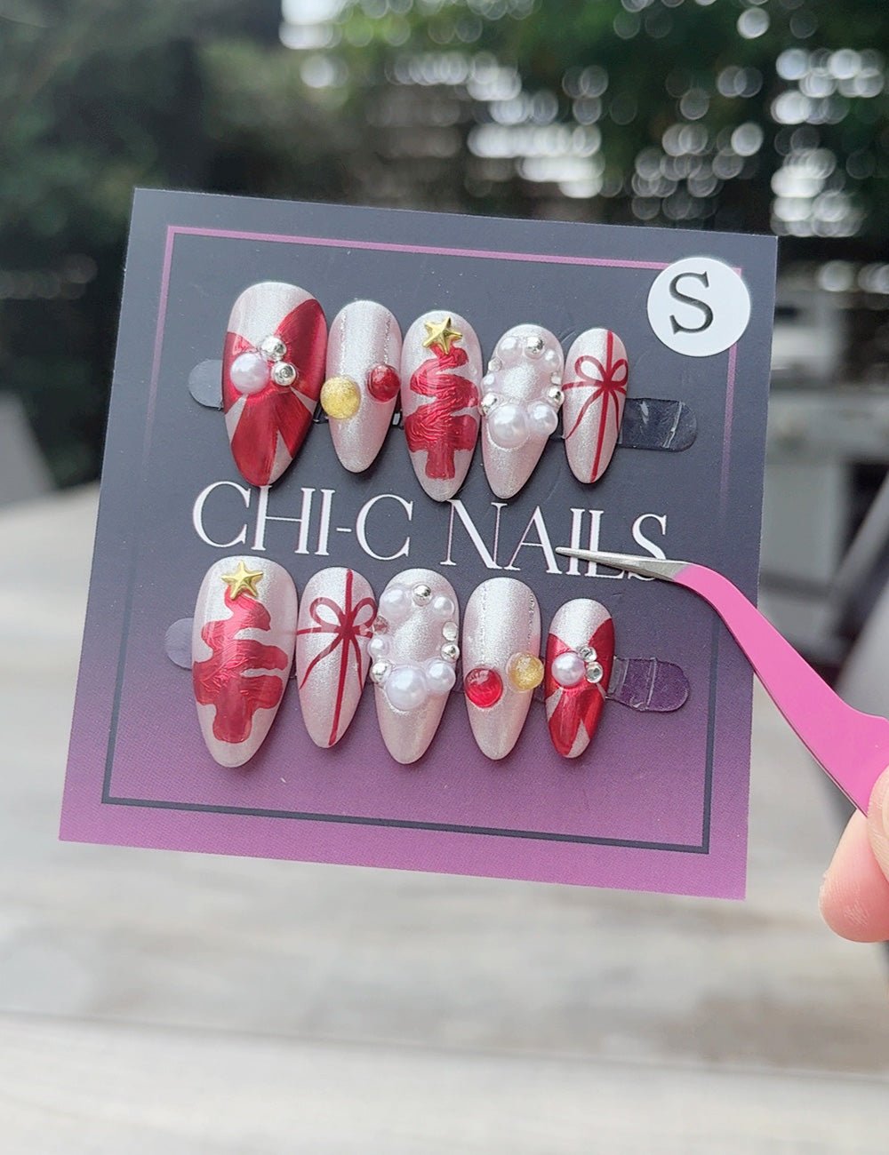 Pearl Christmas Tree Press-On Nails