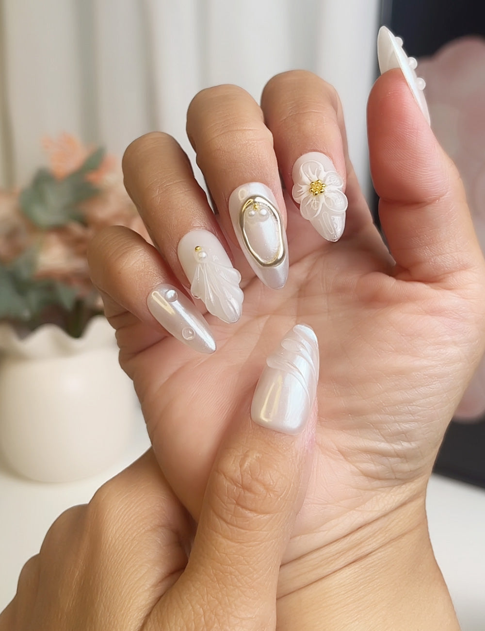 Ethereal Bloom – 3D Floral Pearl Press-On Nails