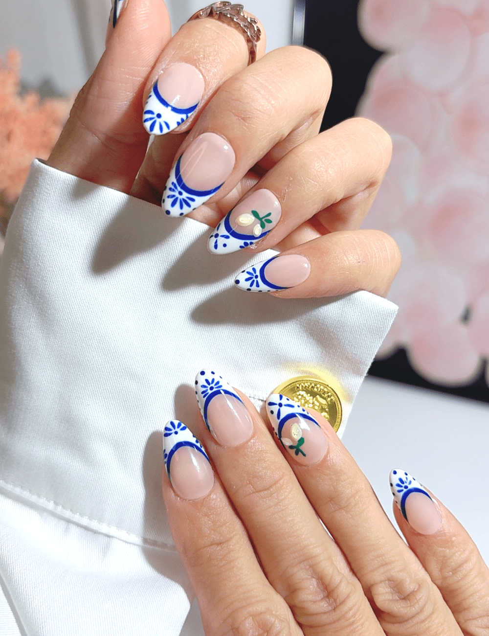 Lemon Blossom Blue French Press On Nails