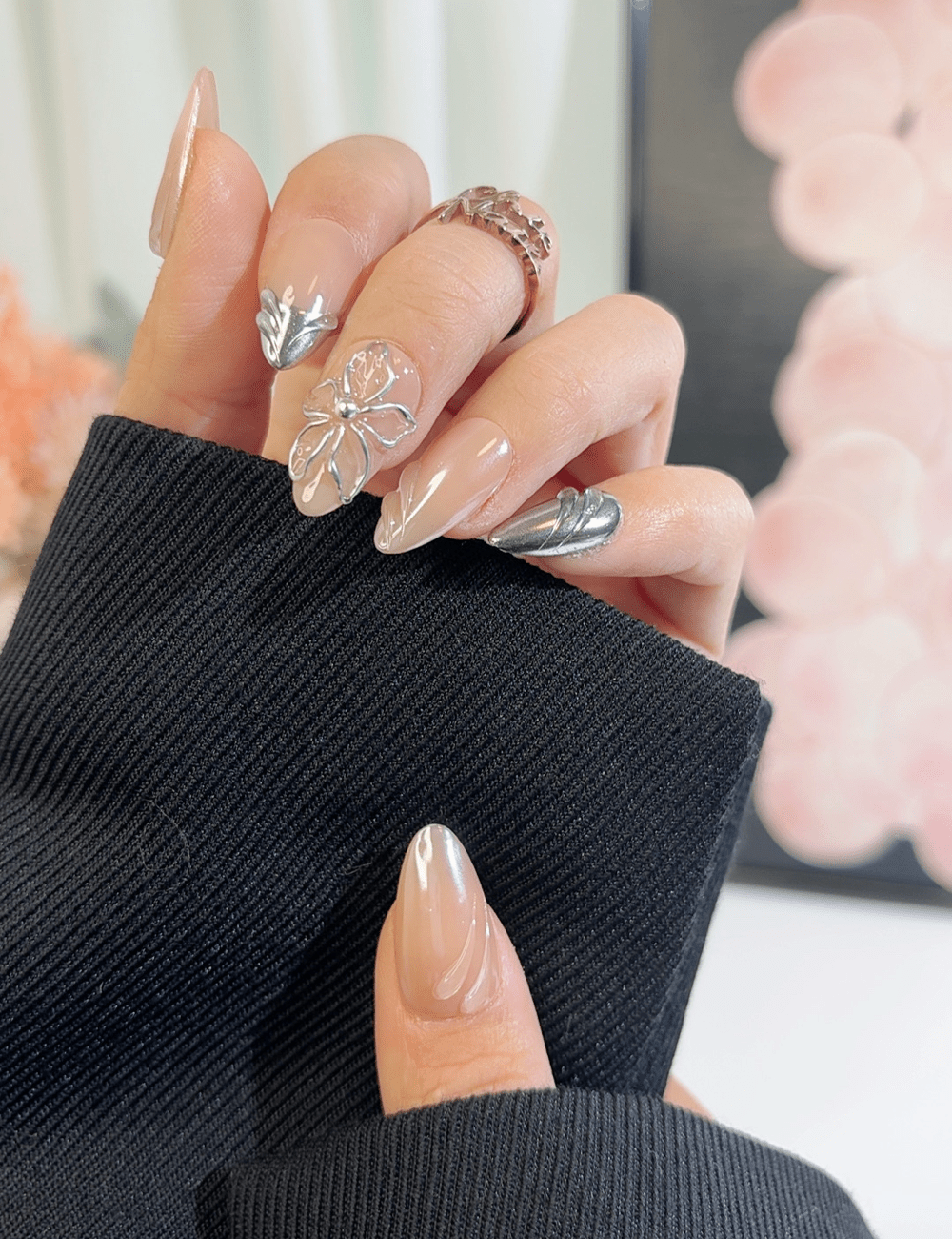Silver 3D Floral Chrome Press-On Nails – Medium Almond