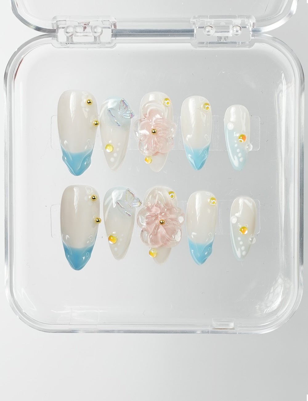 Floral Charm 2050