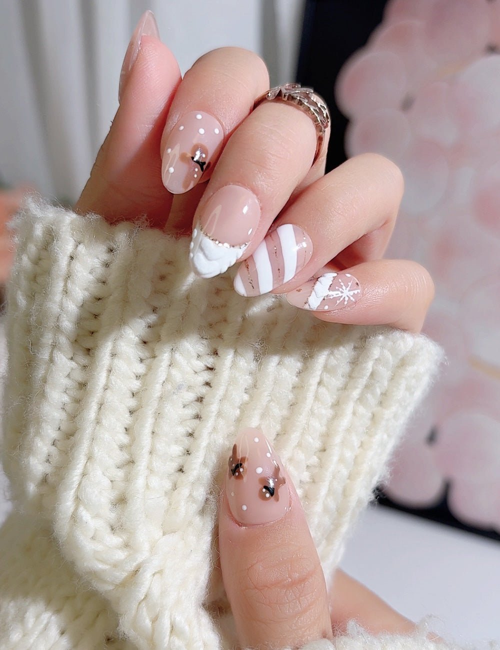 Handmade Press On Nails Winter Snowflake White Design Reusable Fake Nails CHICNAILS
