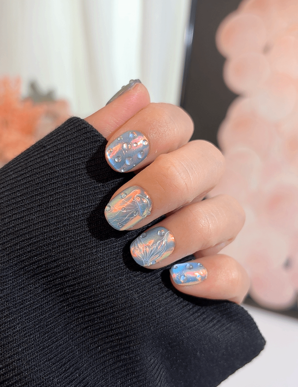 Holographic Waterdrop Press-On Nails – Extra Short Oval | Iridescent & Reusable