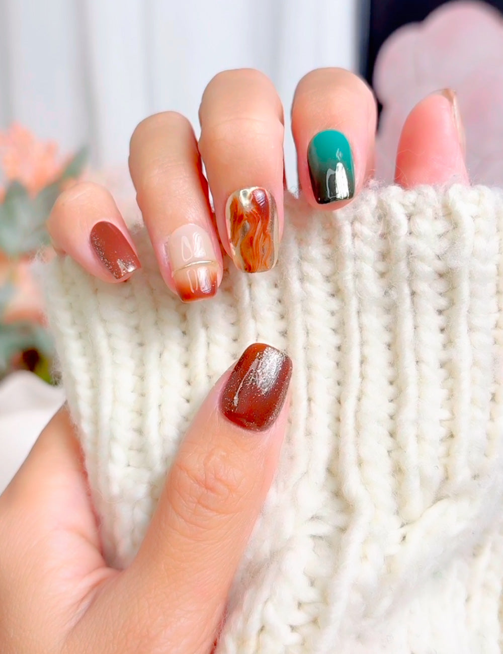 Earthy Chic Short Square Press-On Nails 3110