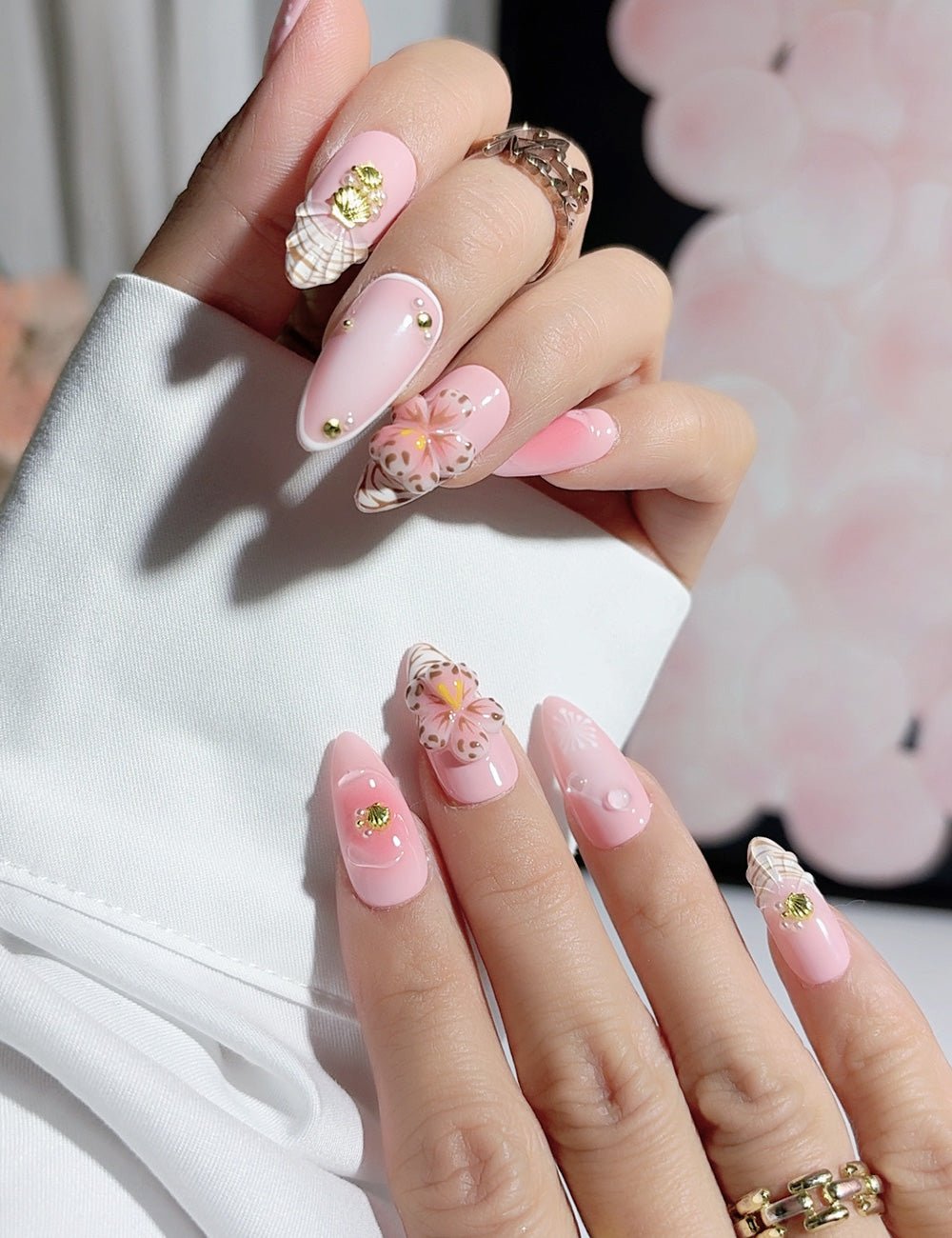 Pink Shell Bloom 3D Press-On Nails – Sweet Almond Set