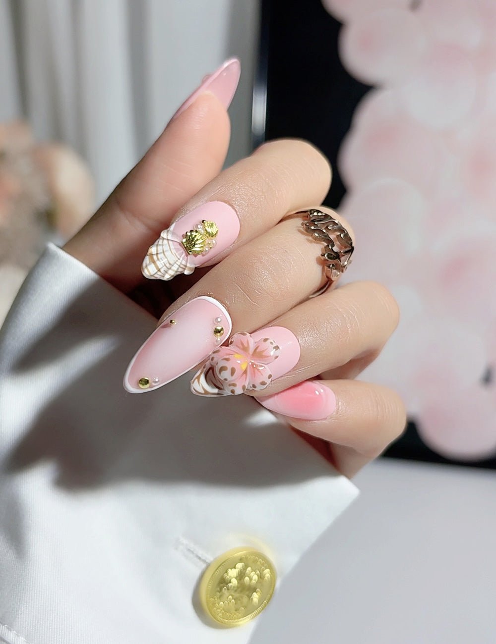Pink Shell Bloom 3D Press-On Nails – Sweet Almond Set