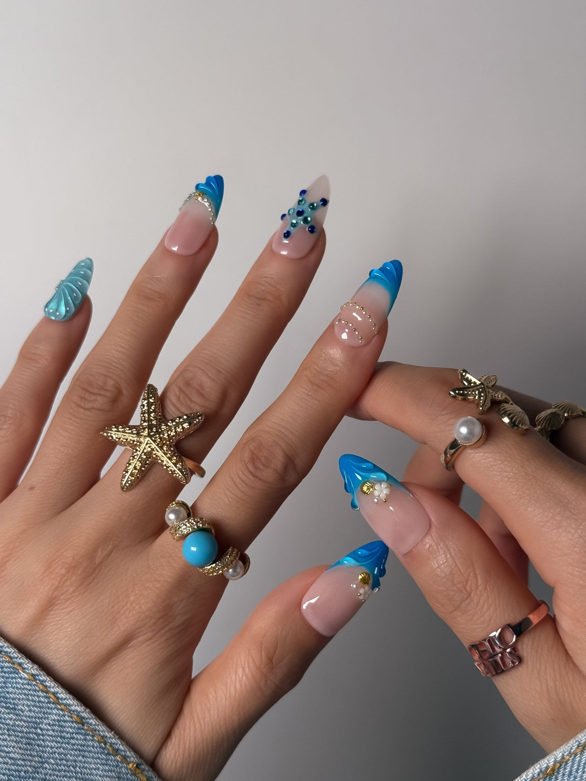 Azure Pearl Medium Almond Press On Nails