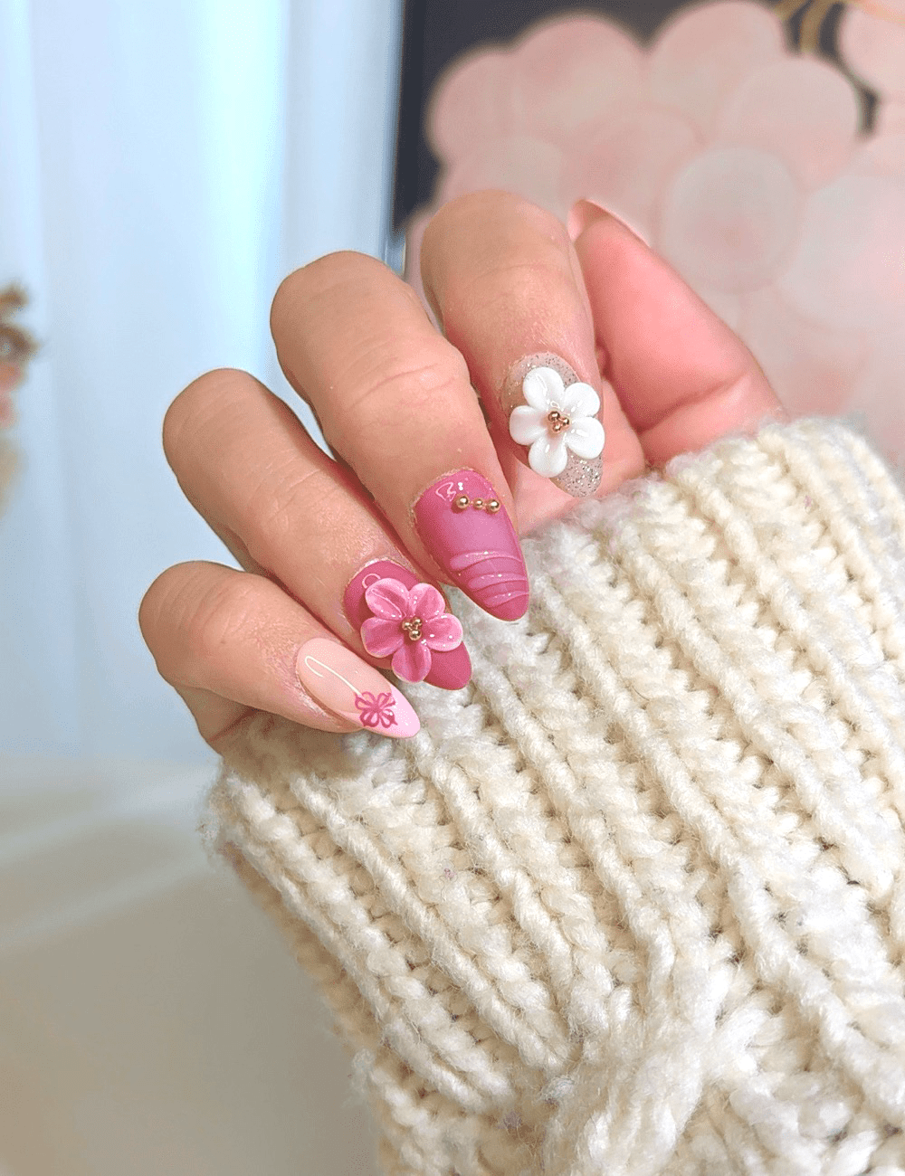 Berry Bloom & Petal Art – Short Almond