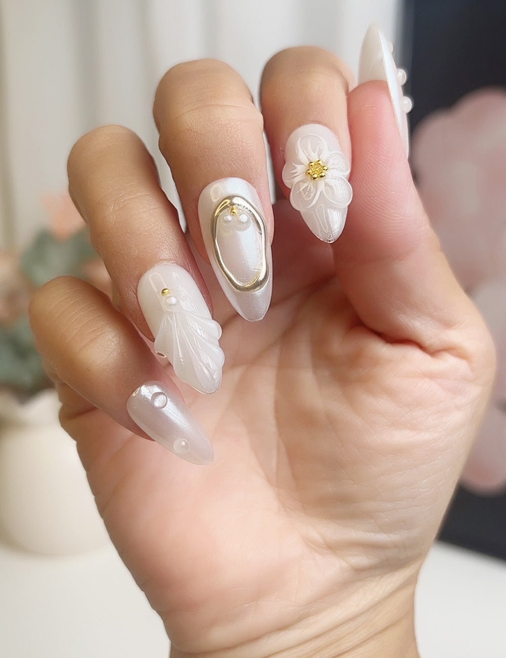 Ethereal Bloom – 3D Floral Pearl Press-On Nails