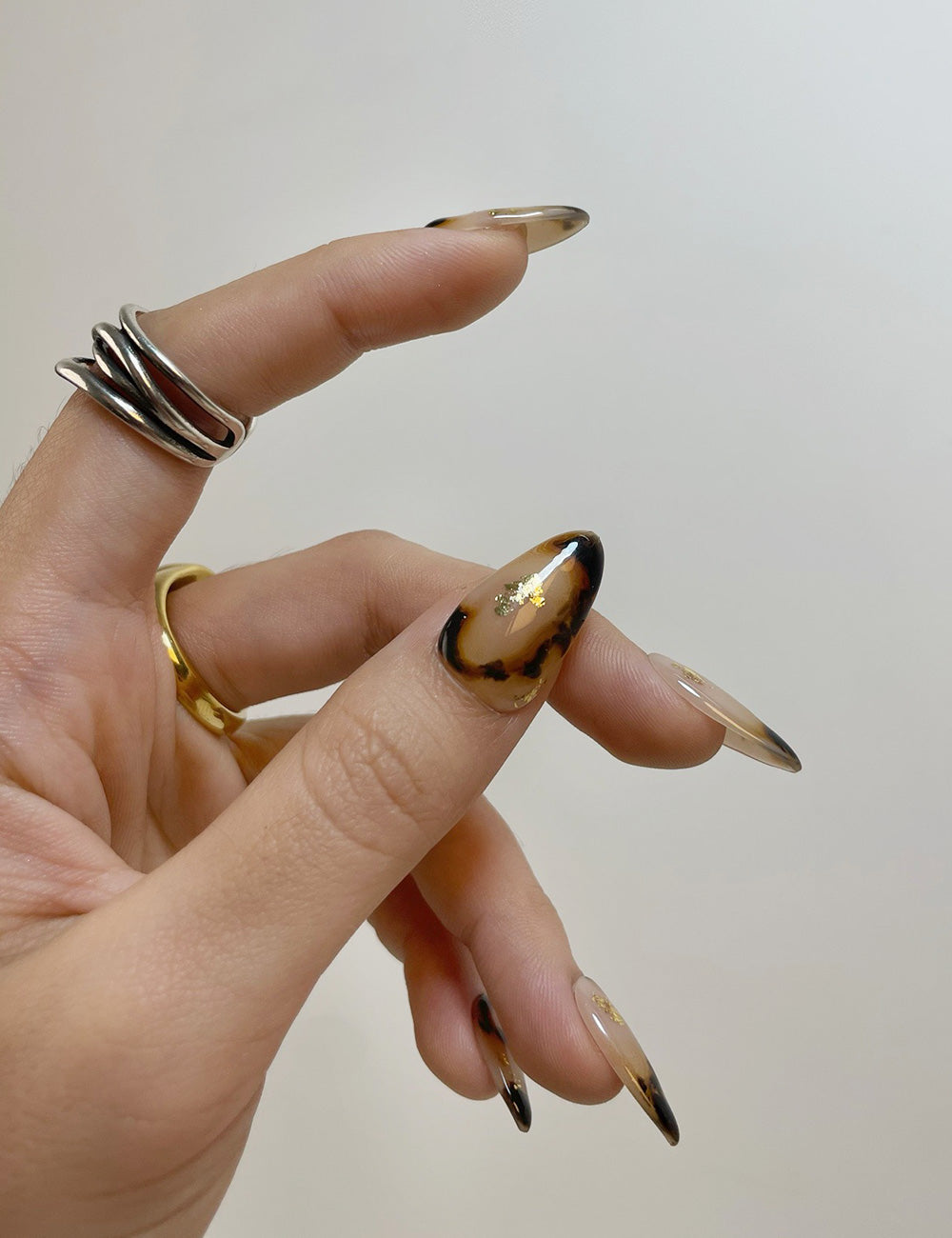 Golden Shell 0780