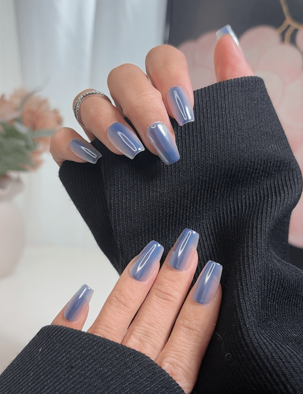 Icy Blue Ombré Press-On Nails – Short Square