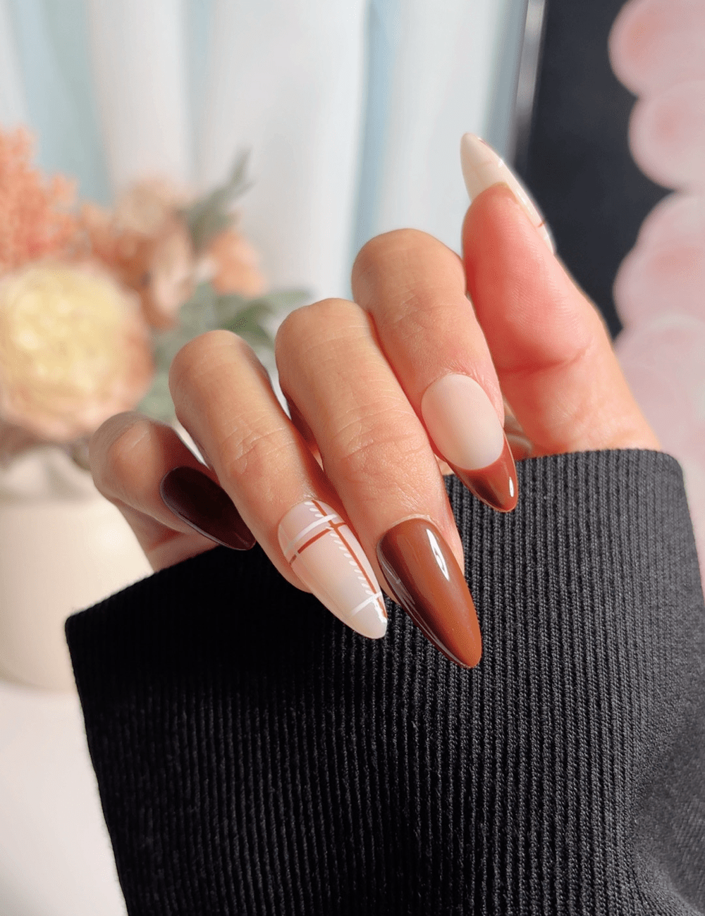 Caramel Mocha Plaid Press On Nails | Classic Almond Autumn Edition