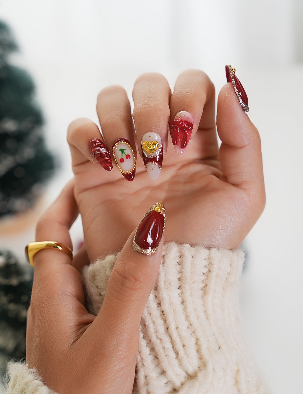 Festive Glam Red & Gold 4070