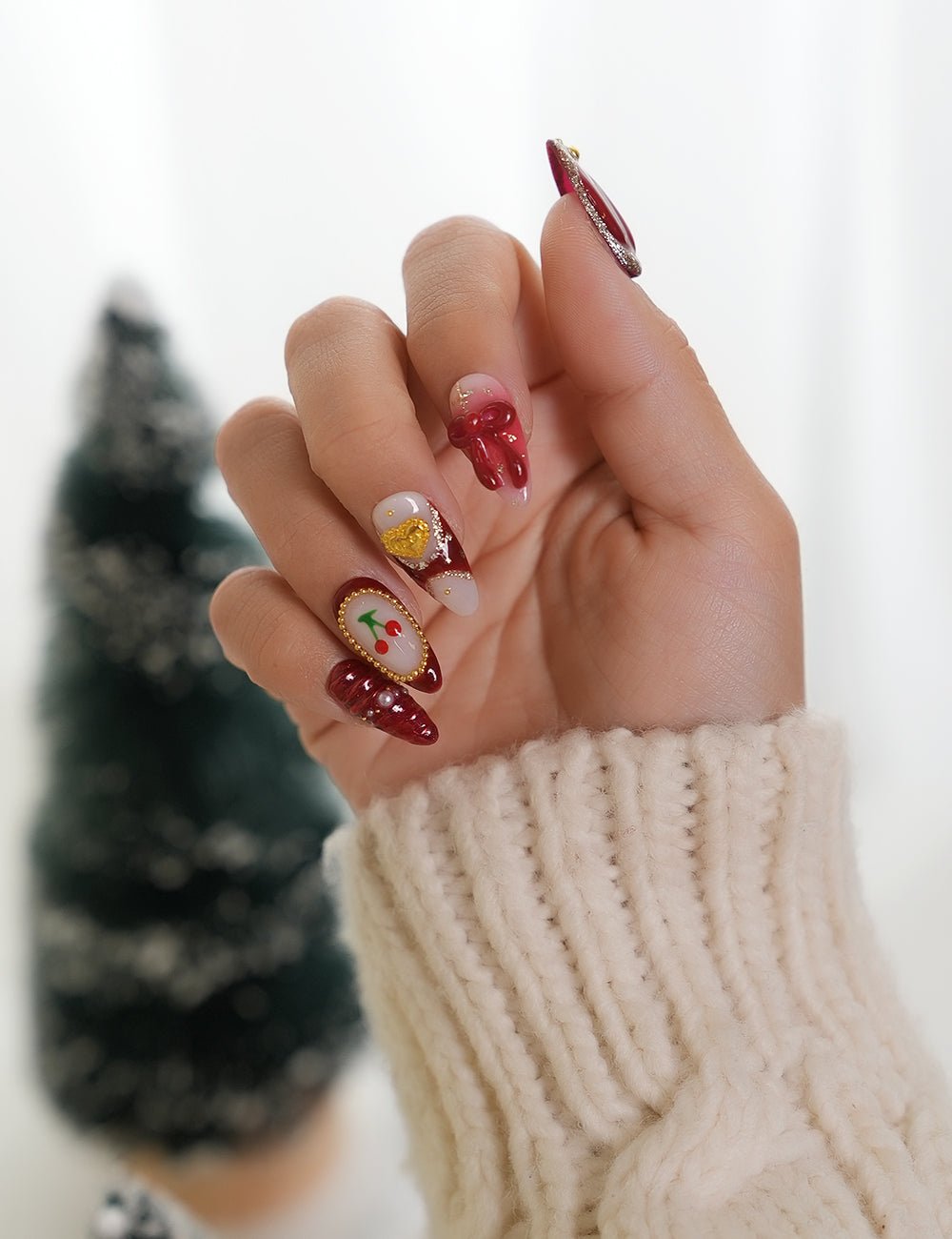 Festive Glam Red & Gold 4070
