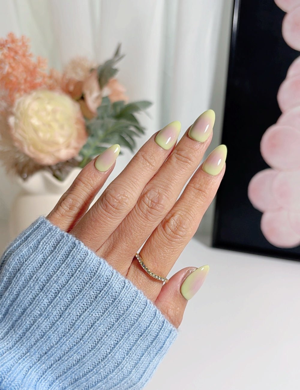 Pastel Gradient Short Almond Press-On Nails