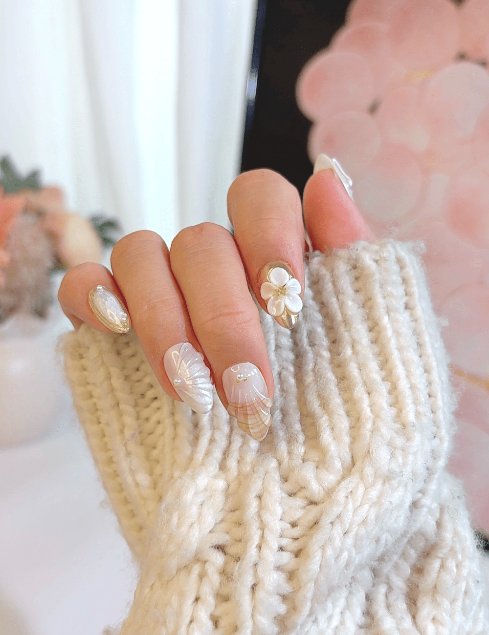 3D Floral Shell Press-On Nails – Short Almond | White & Gold Bridal Design