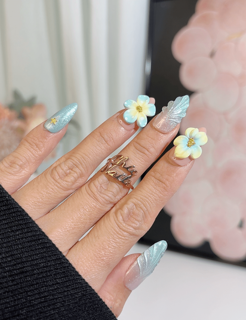 Blue Plumeria 3D Press-On Nails – Seashell Sparkle | CHICNAILS