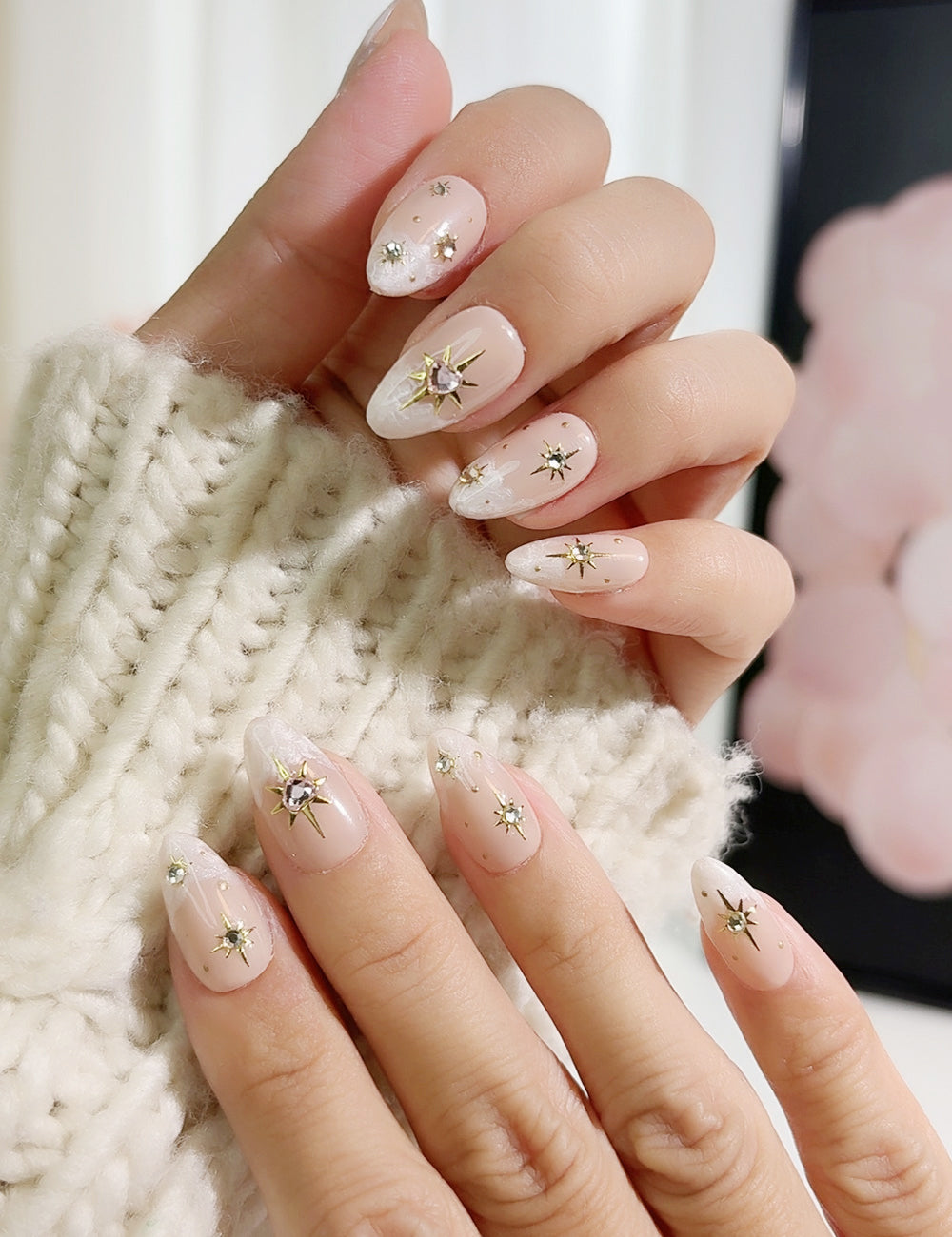 Stardust Mocha Press-On Nails – Nude Glitter with 3D Stars & Rhinestones